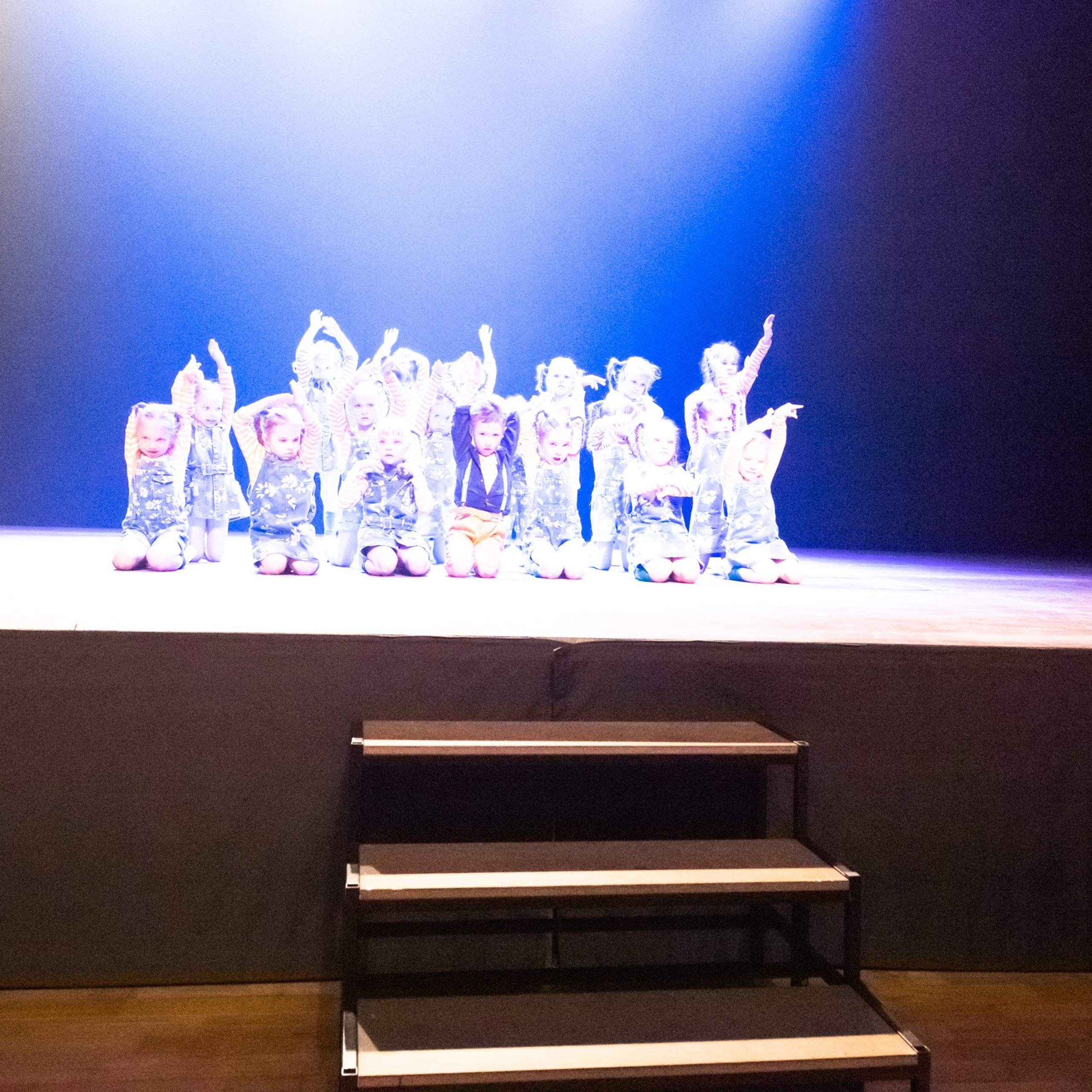 ИЮЛЬ 2019. Взгляд через объектив