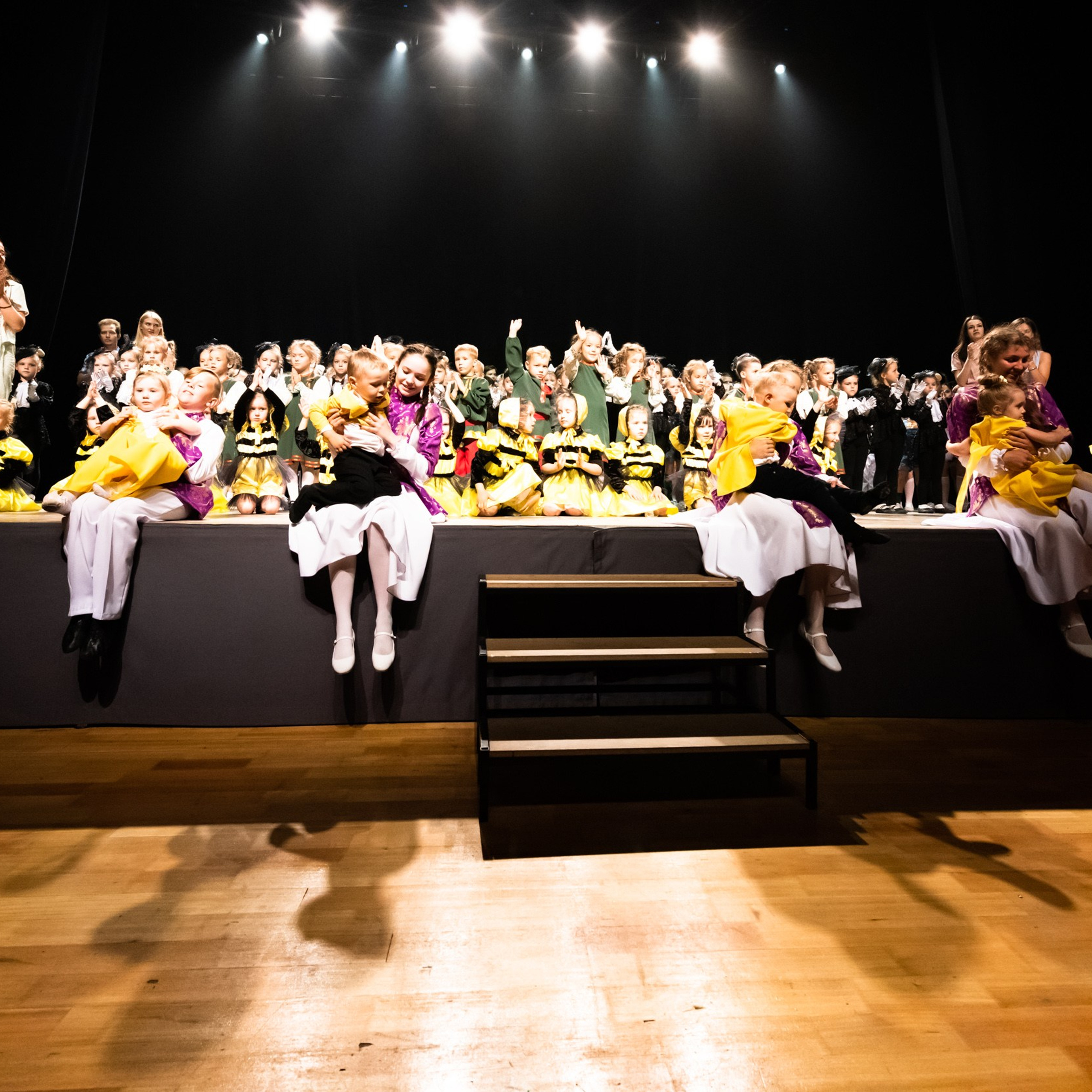 ИЮЛЬ 2019. Взгляд через объектив