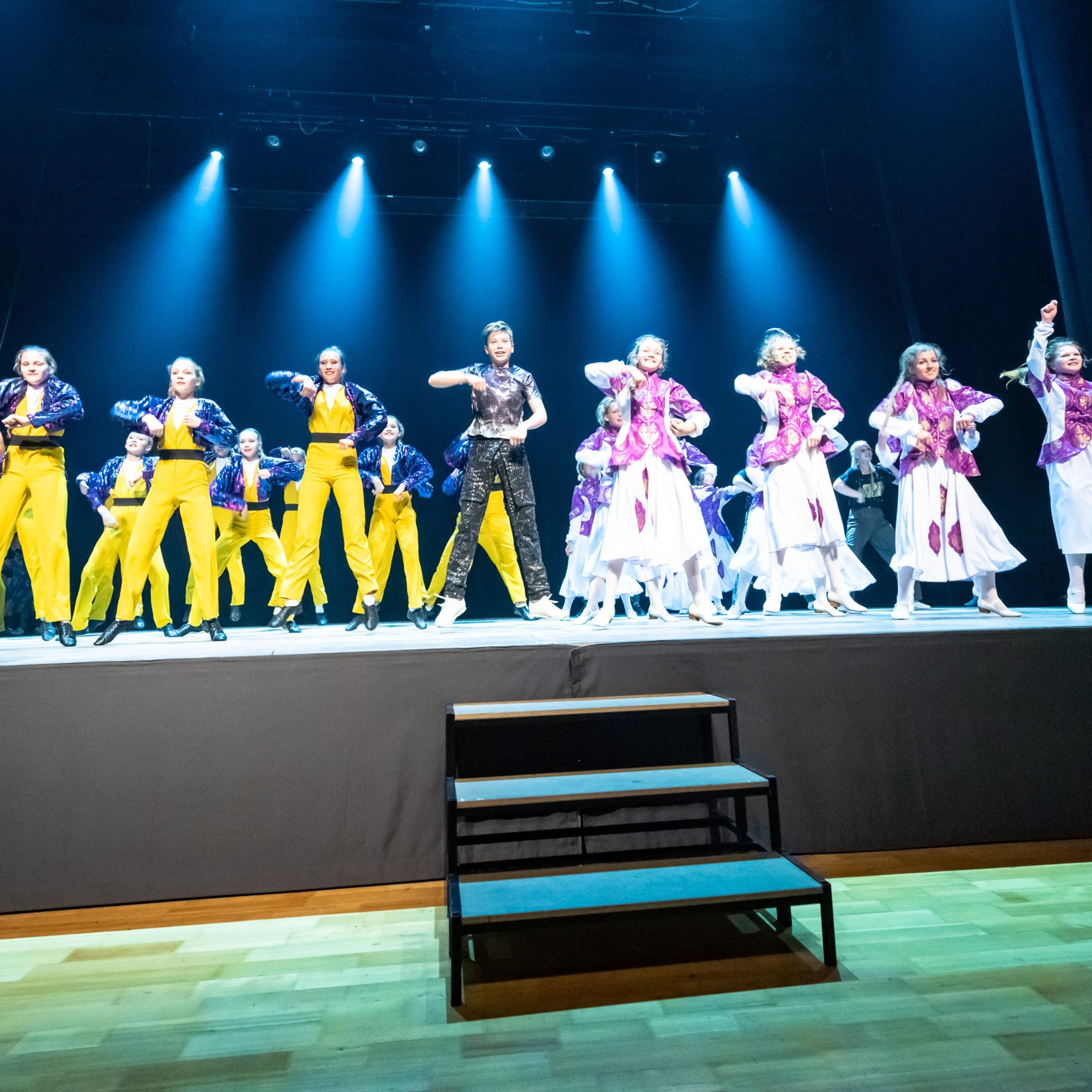 ИЮЛЬ 2019. Взгляд через объектив