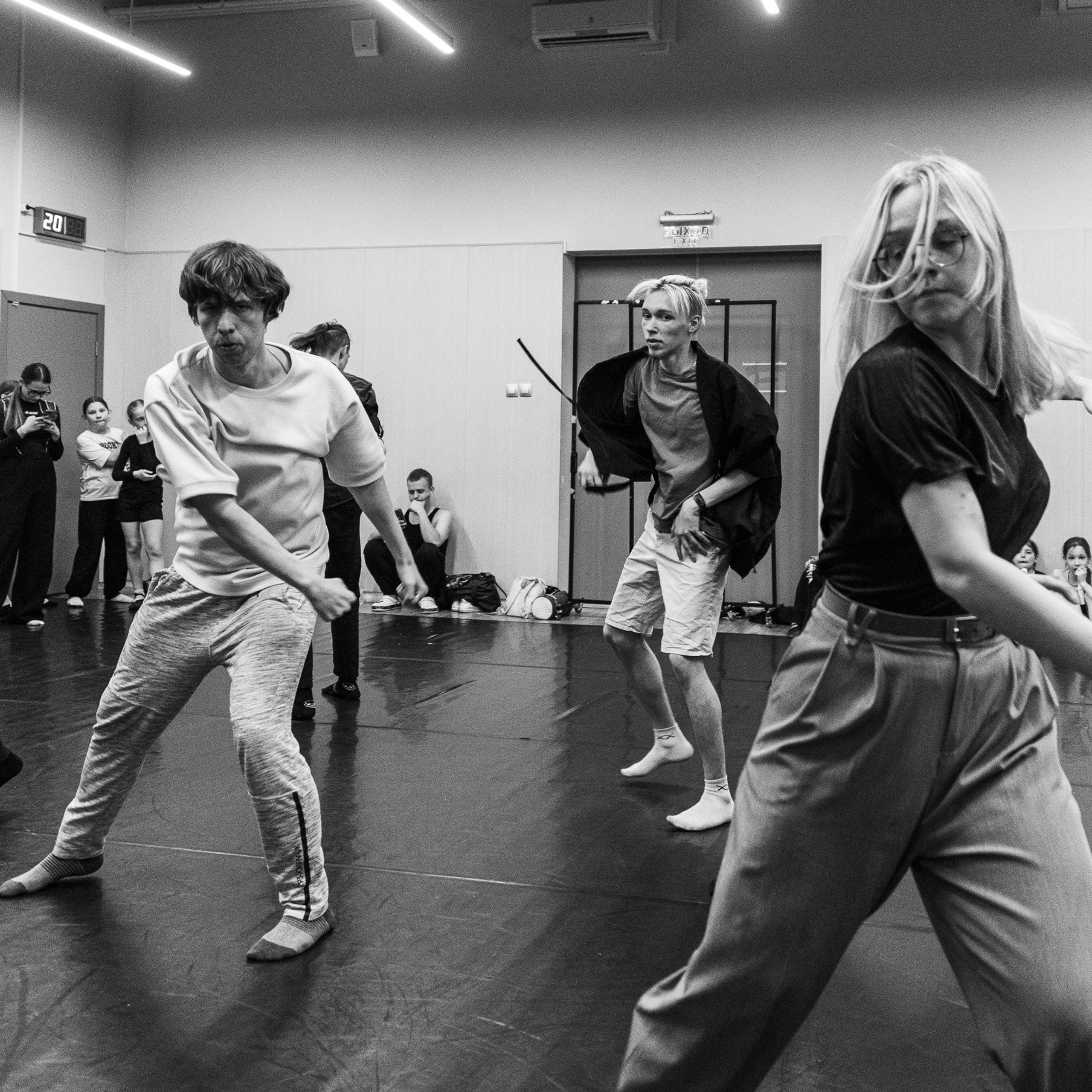 Один день до концерта, МАЙ 2025. Взгляд через объектив