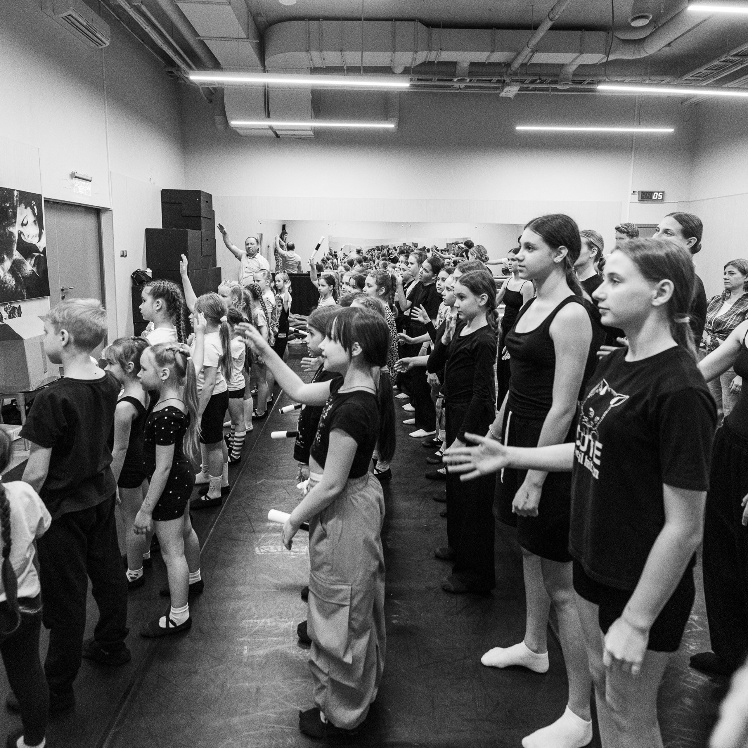 Один день до концерта, МАЙ 2025. Взгляд через объектив