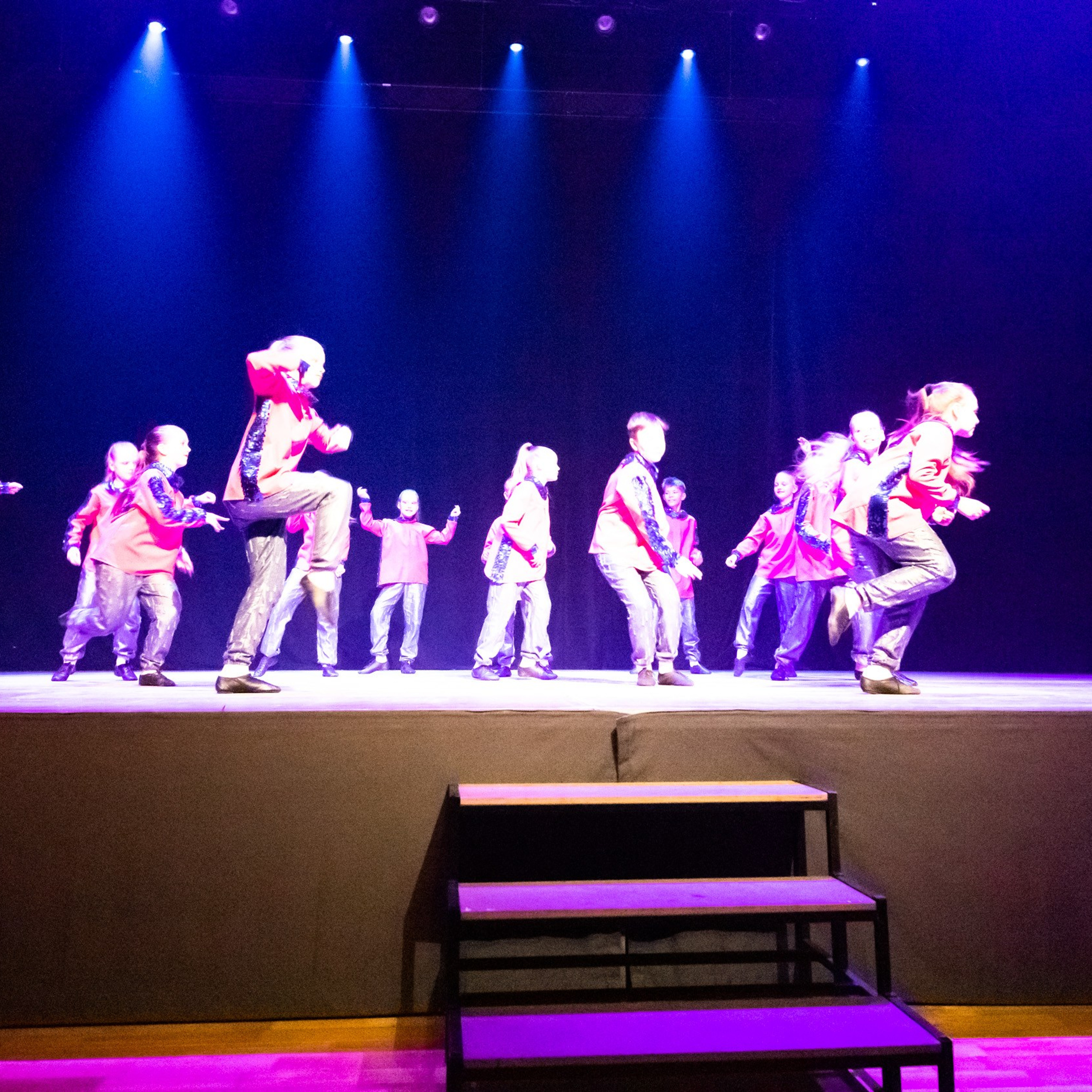 ИЮЛЬ 2019. Взгляд через объектив