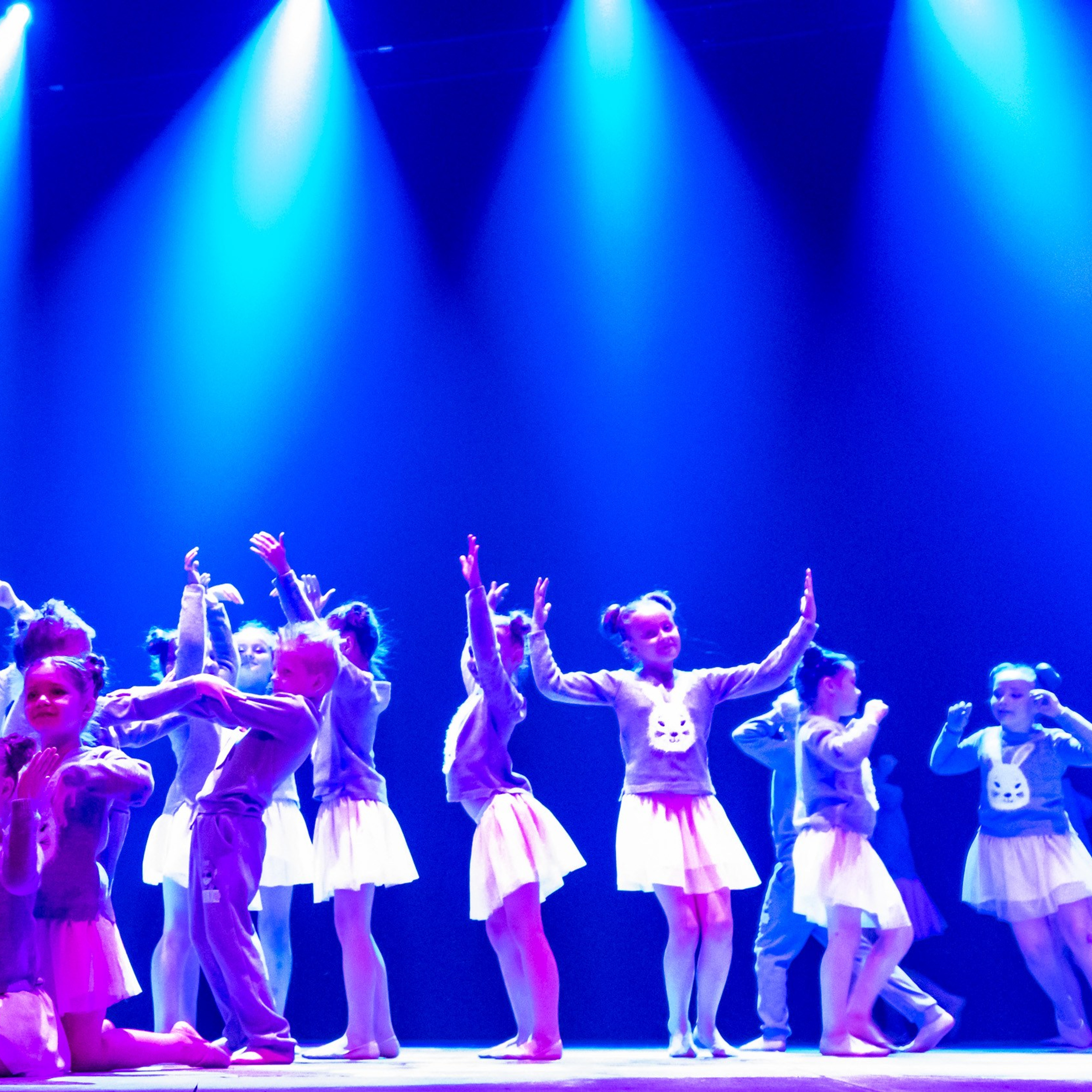 ИЮЛЬ 2019. Взгляд через объектив