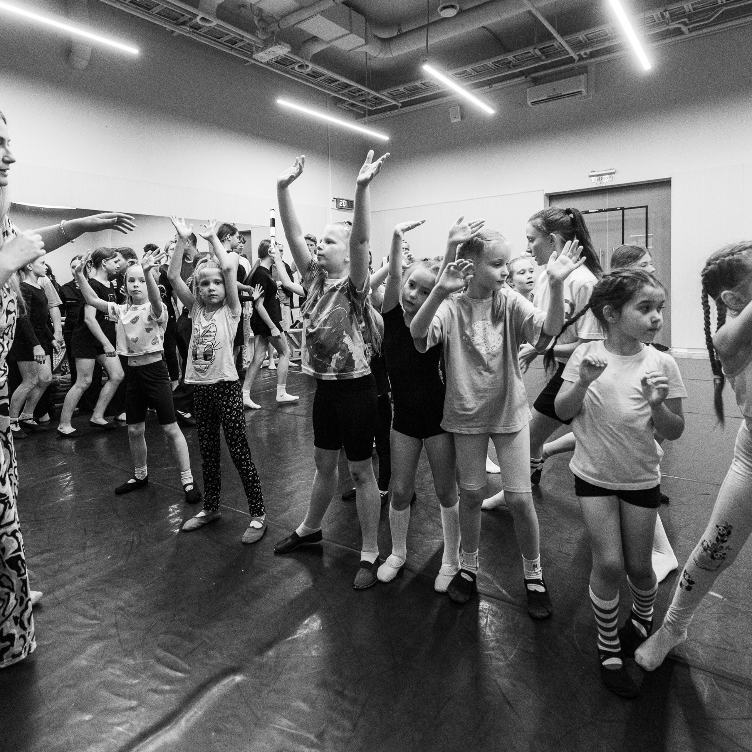 Один день до концерта, МАЙ 2025. Взгляд через объектив