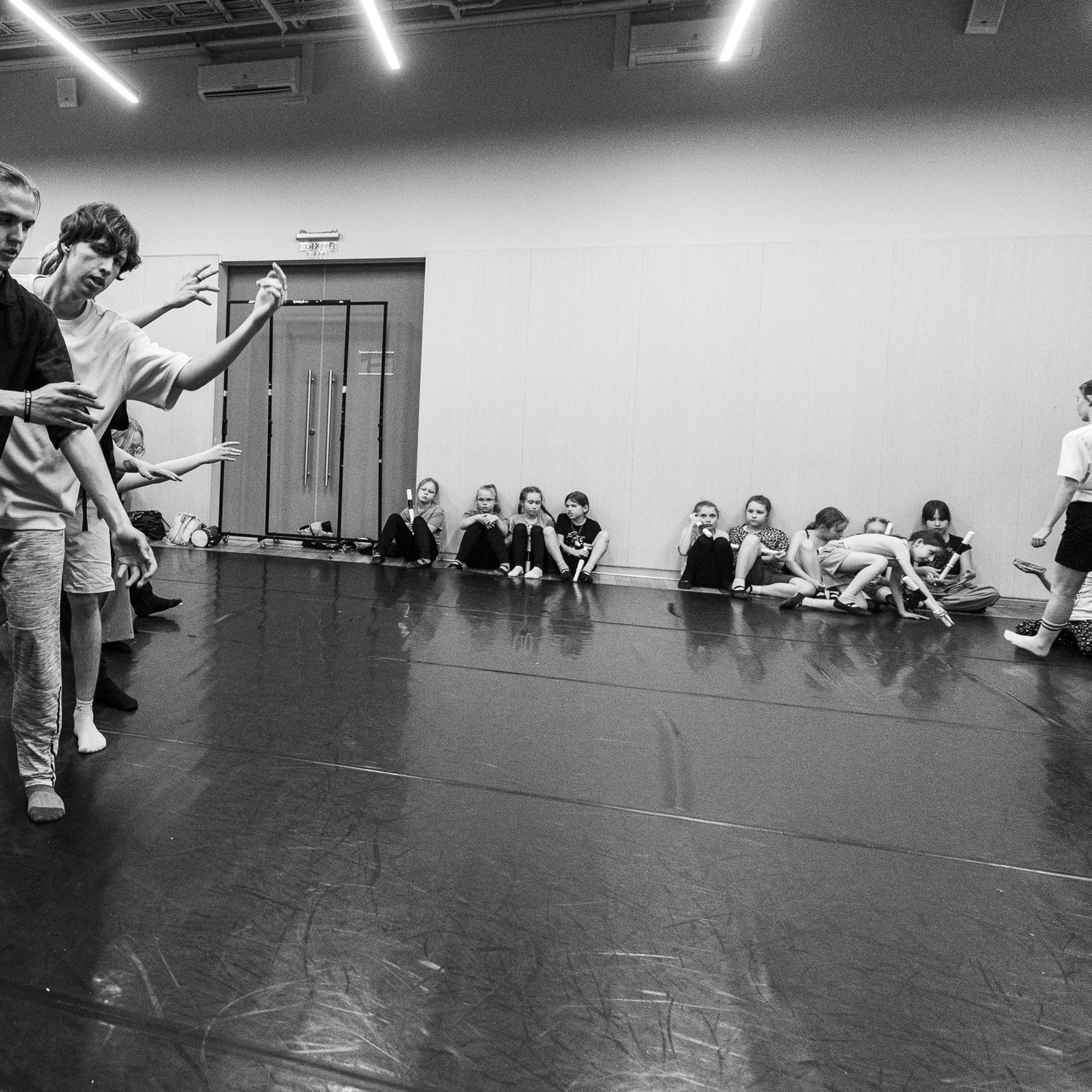 Один день до концерта, МАЙ 2025. Взгляд через объектив