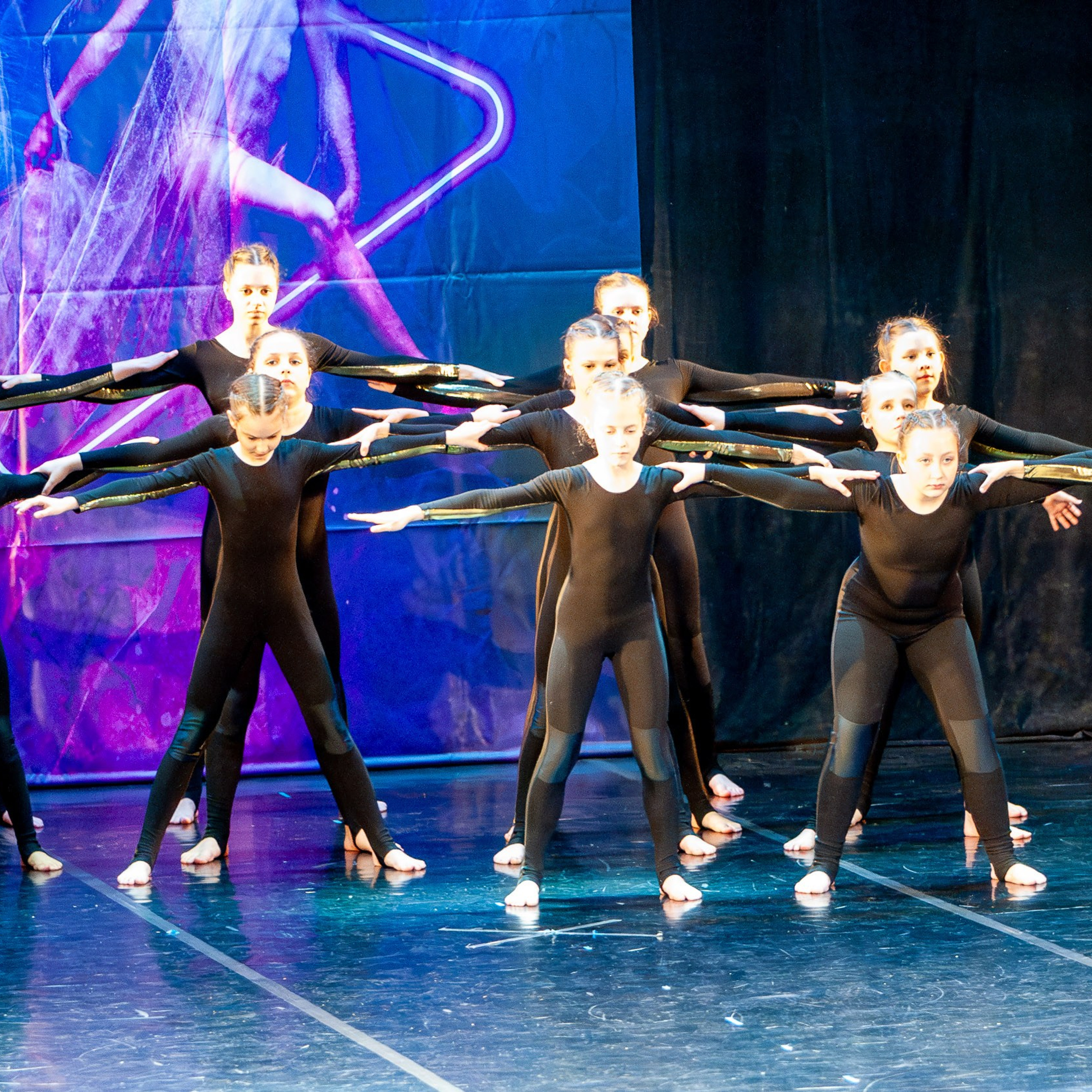 АПРЕЛЬ 2025 (Серпухов). Взгляд через объектив