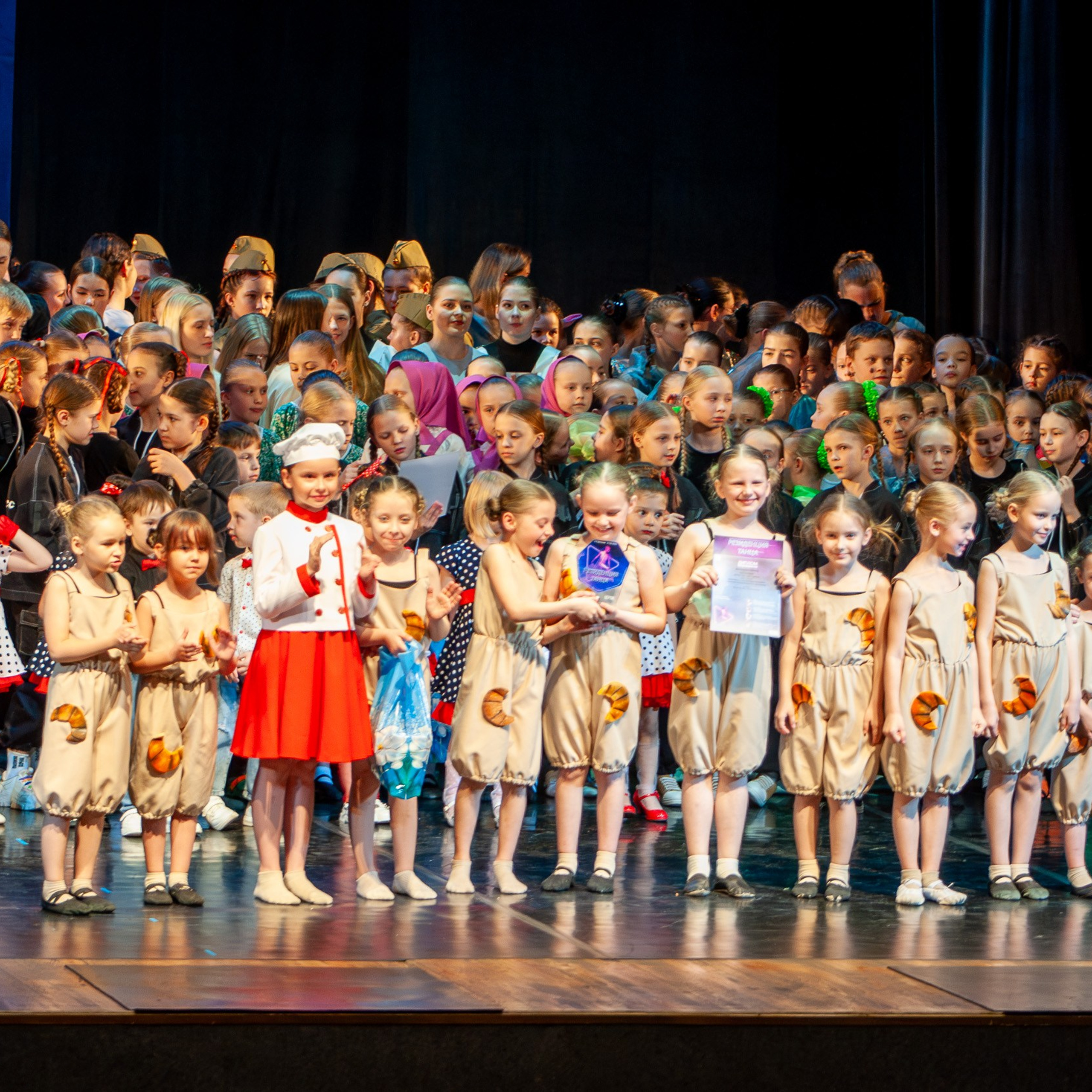 АПРЕЛЬ 2025 (Серпухов). Взгляд через объектив