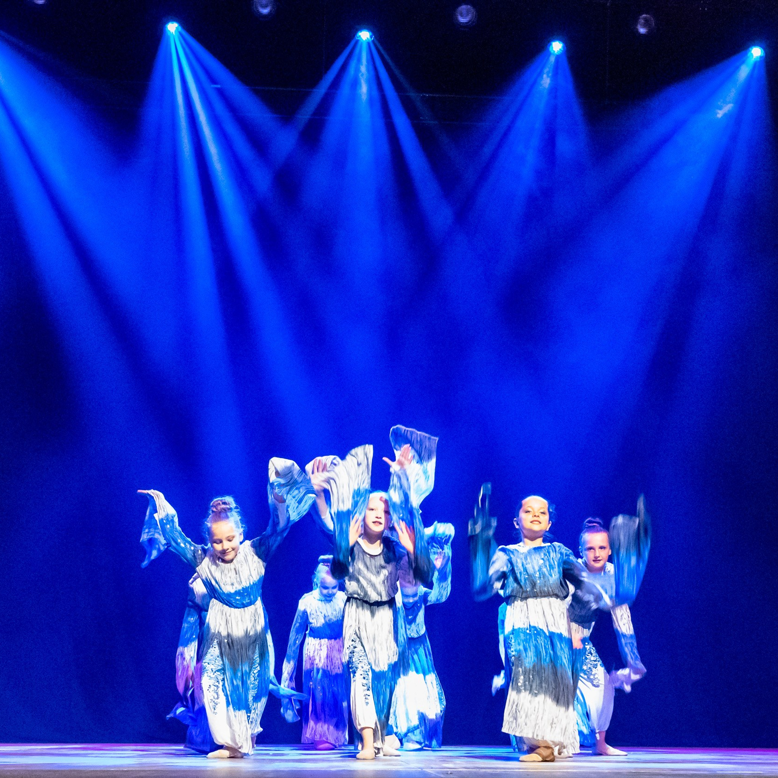 ИЮЛЬ 2019. Взгляд через объектив