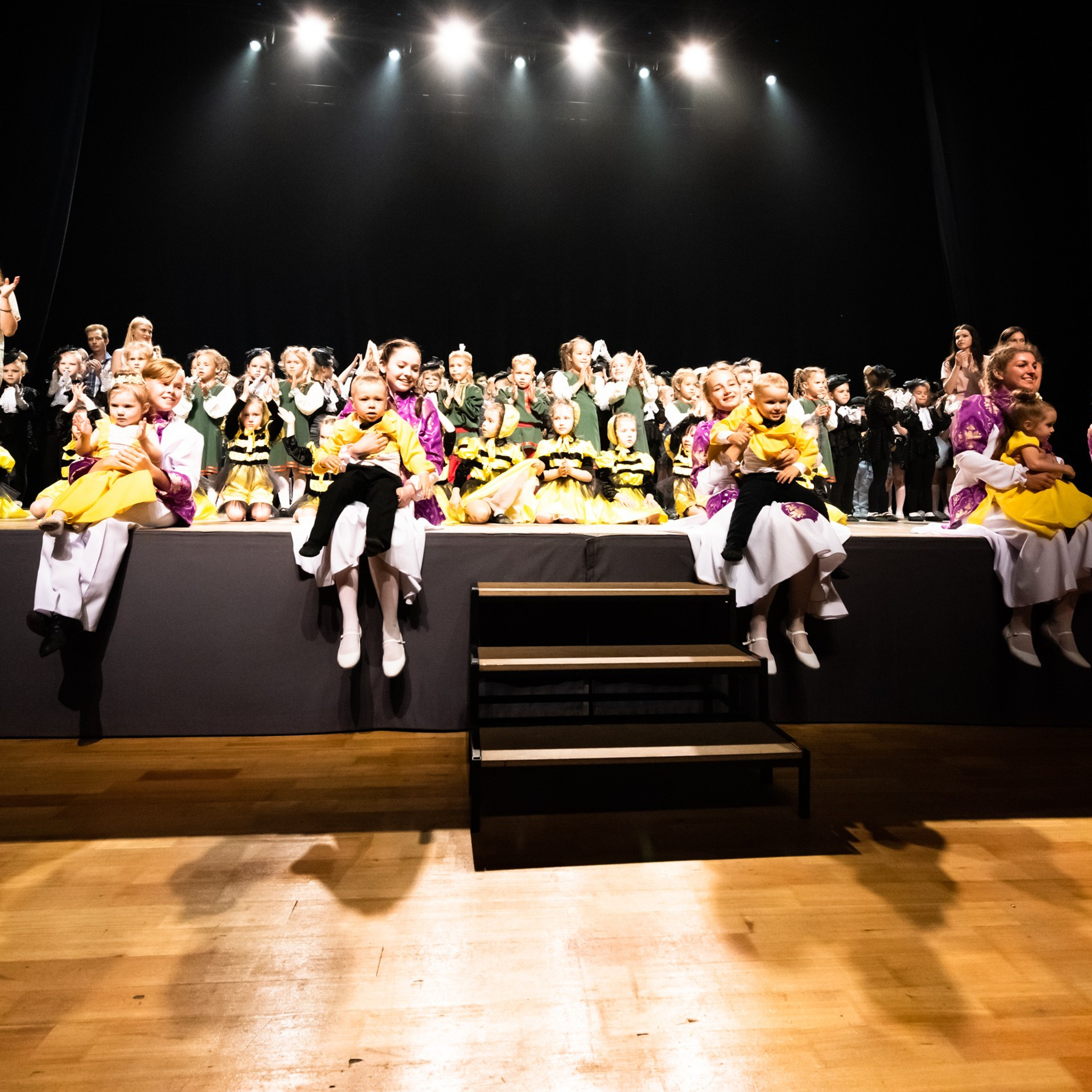 ИЮЛЬ 2019. Взгляд через объектив