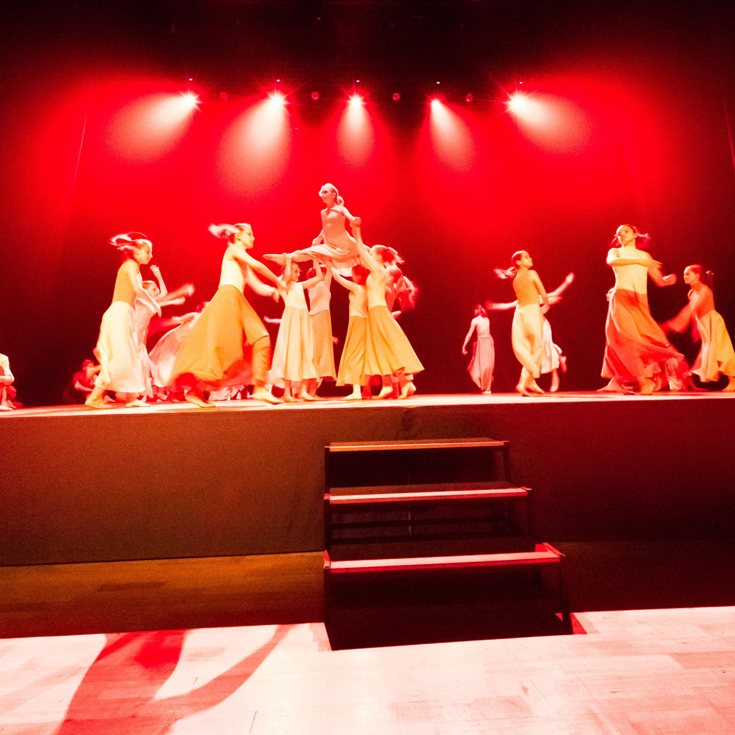 ИЮЛЬ 2019. Взгляд через объектив