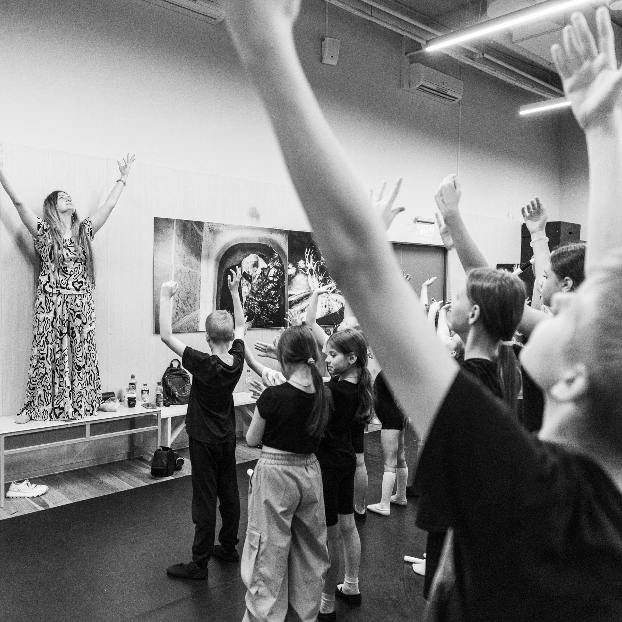 Один день до концерта, МАЙ 2025. Взгляд через объектив