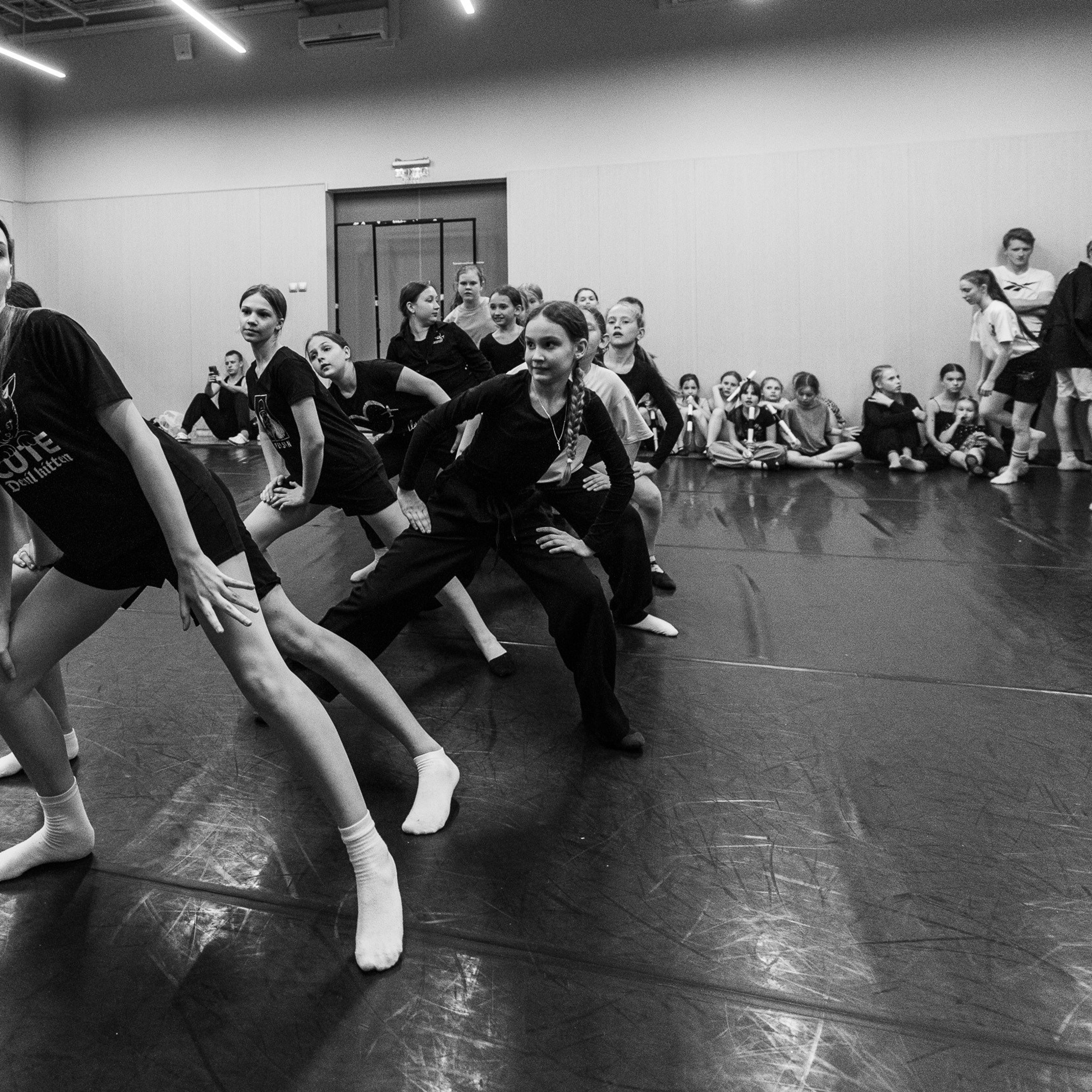 Один день до концерта, МАЙ 2025. Взгляд через объектив