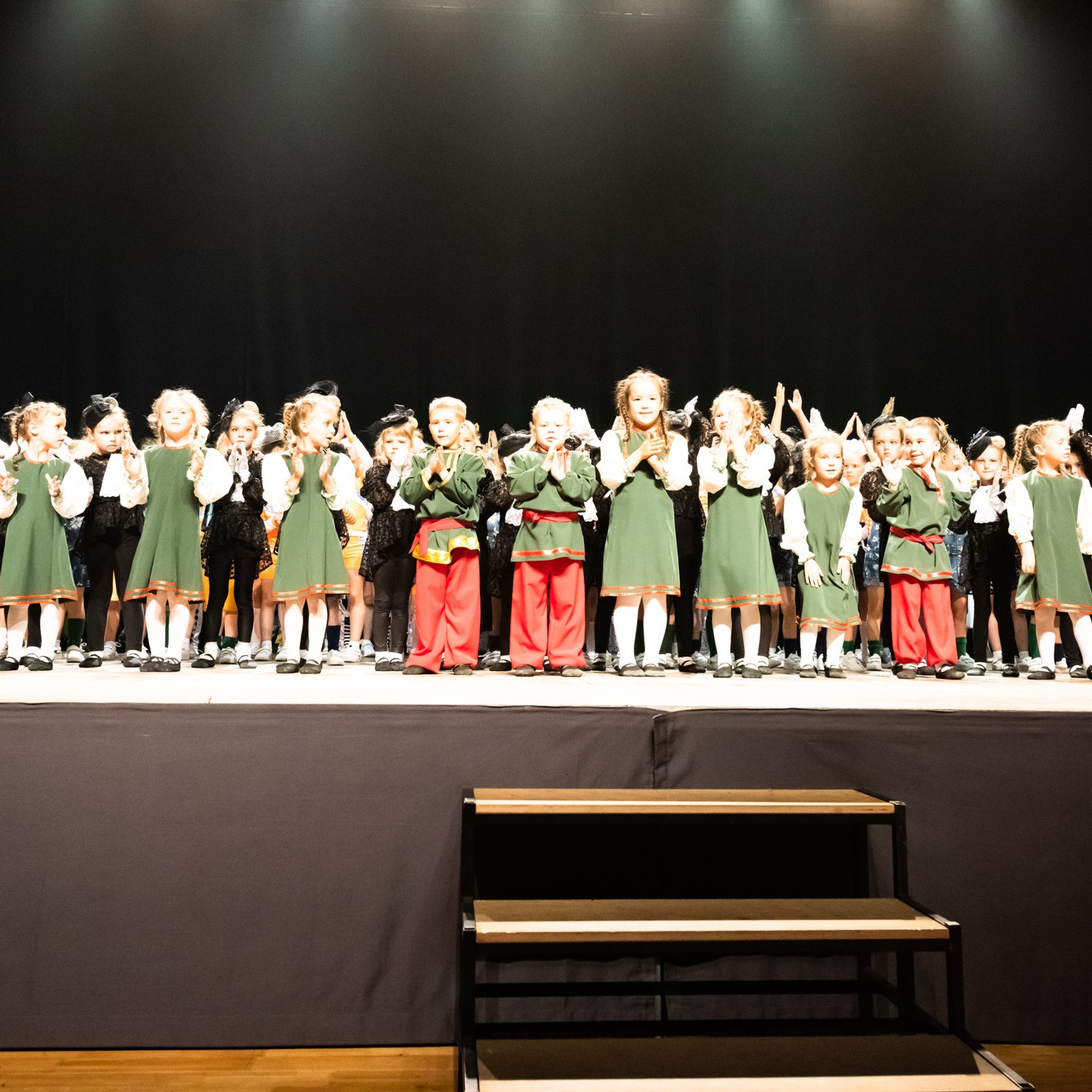 ИЮЛЬ 2019. Взгляд через объектив