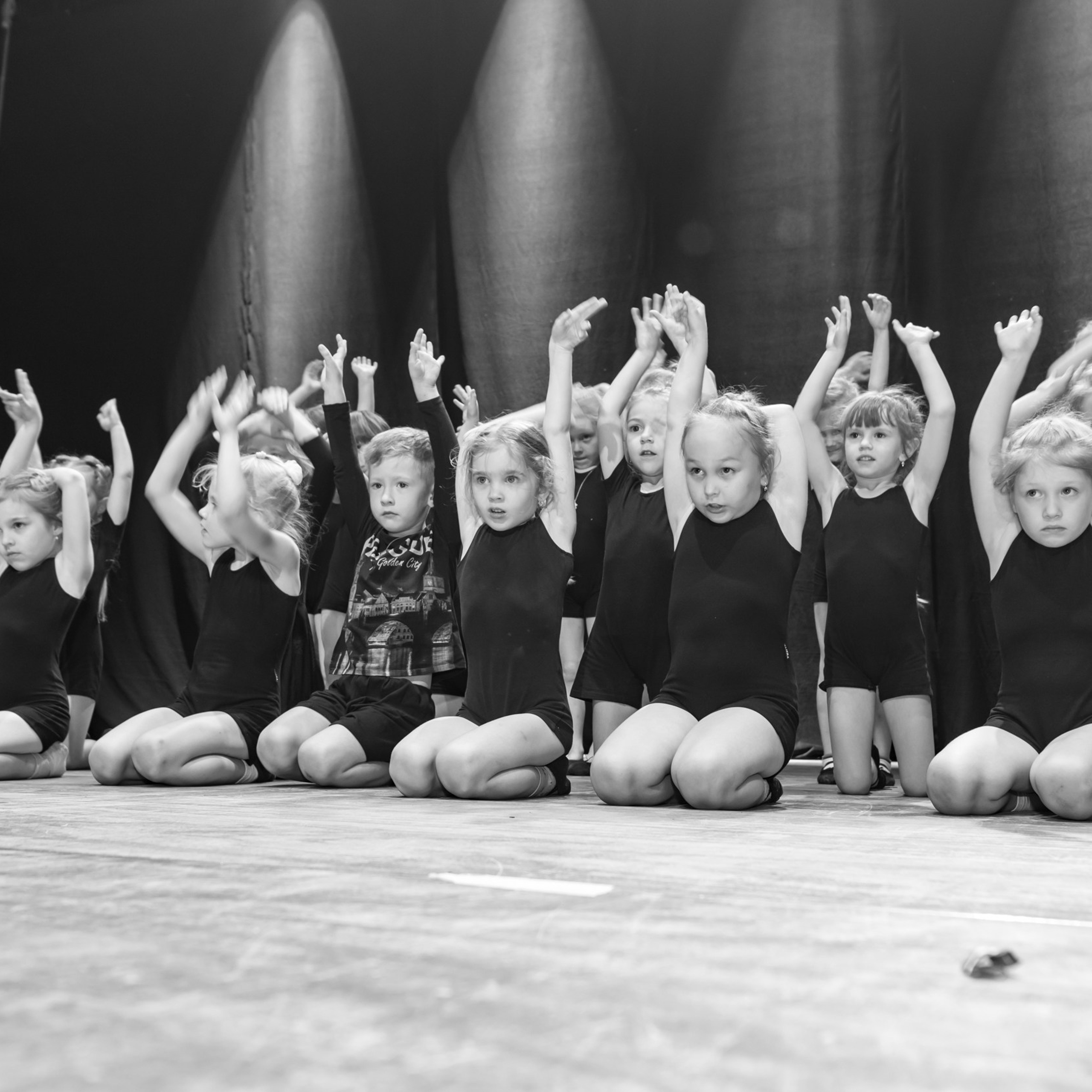 ИЮЛЬ 2019. Взгляд через объектив