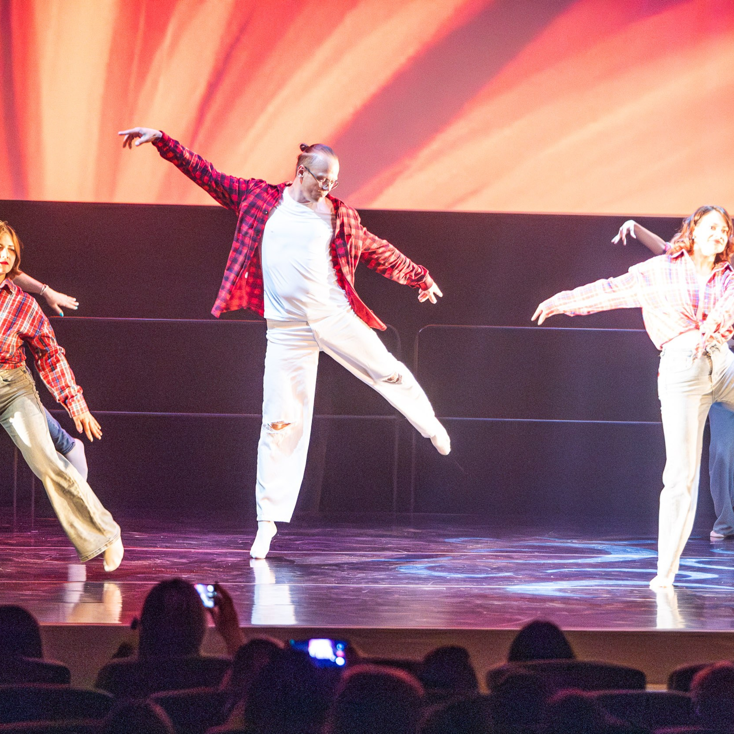 30 мая 2025. Взгляд через объектив