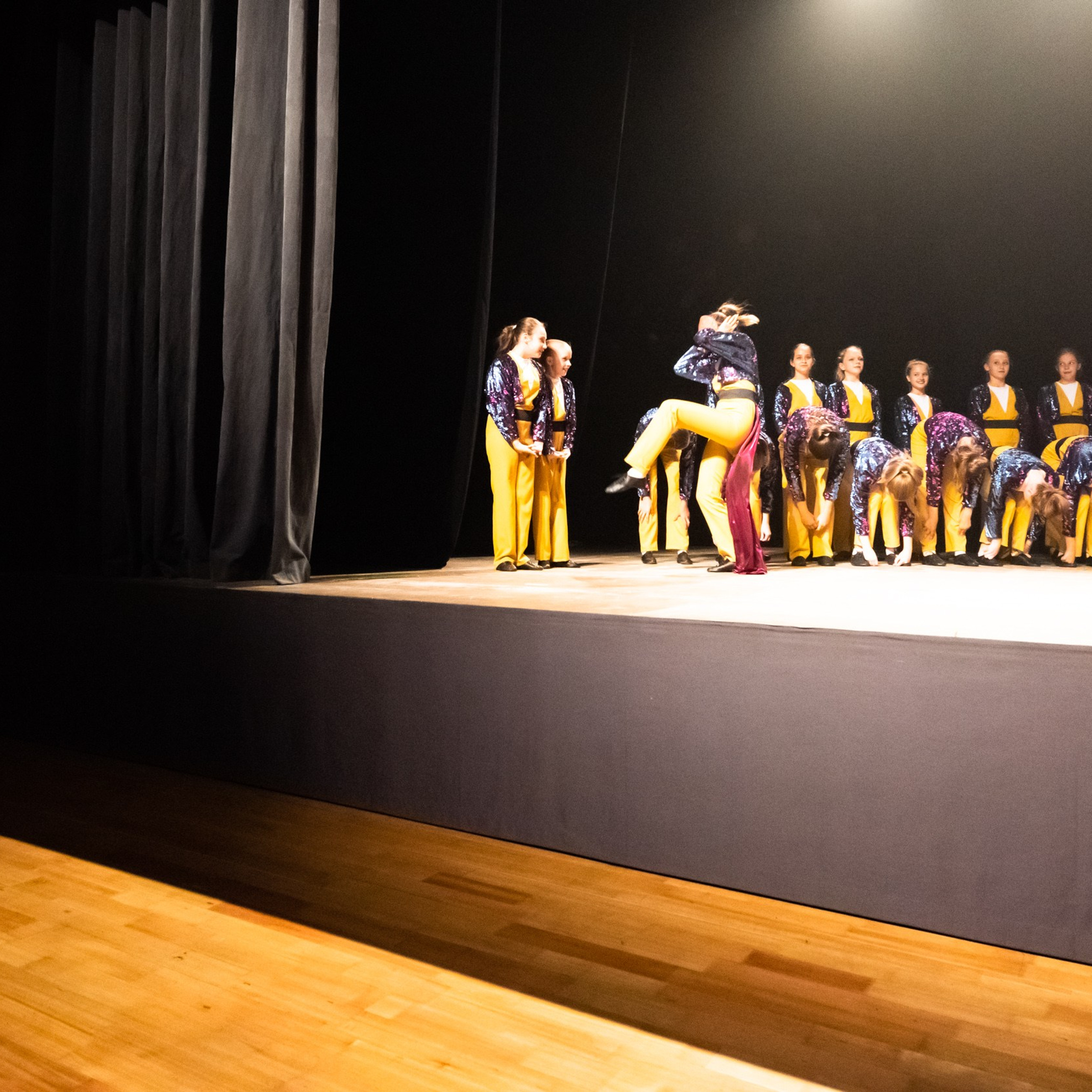 ИЮЛЬ 2019. Взгляд через объектив