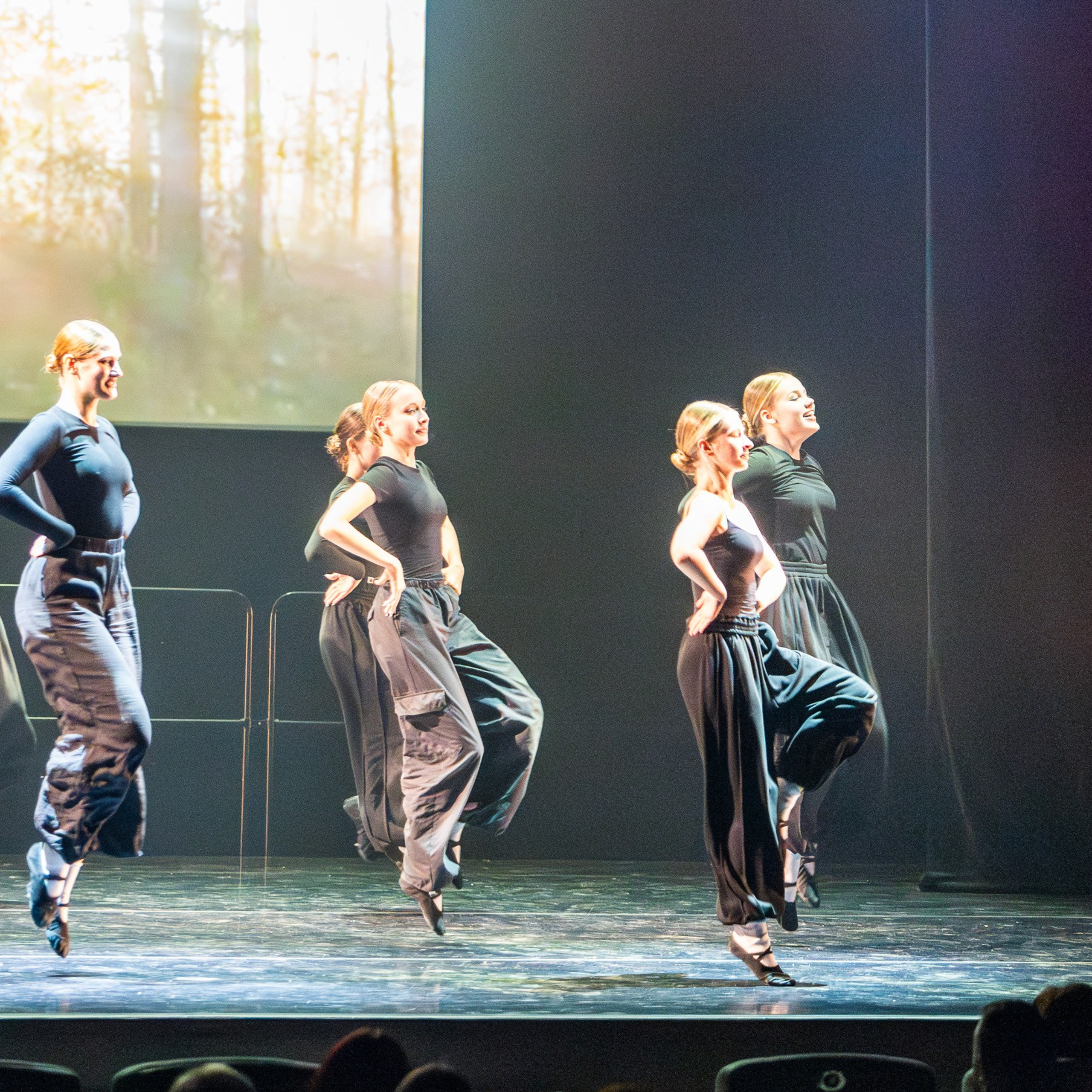 30 мая 2025. Взгляд через объектив