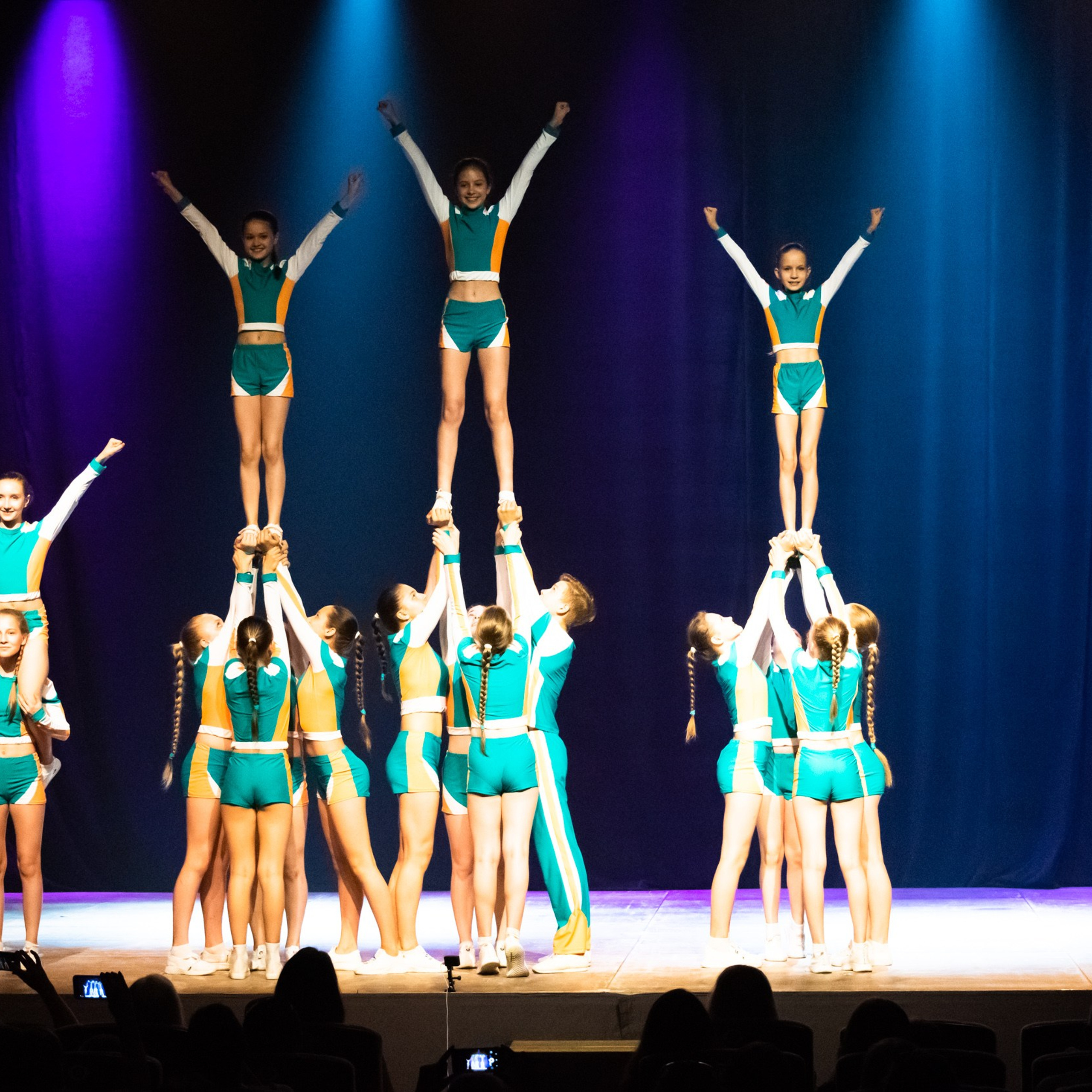 ИЮЛЬ 2019. Взгляд через объектив