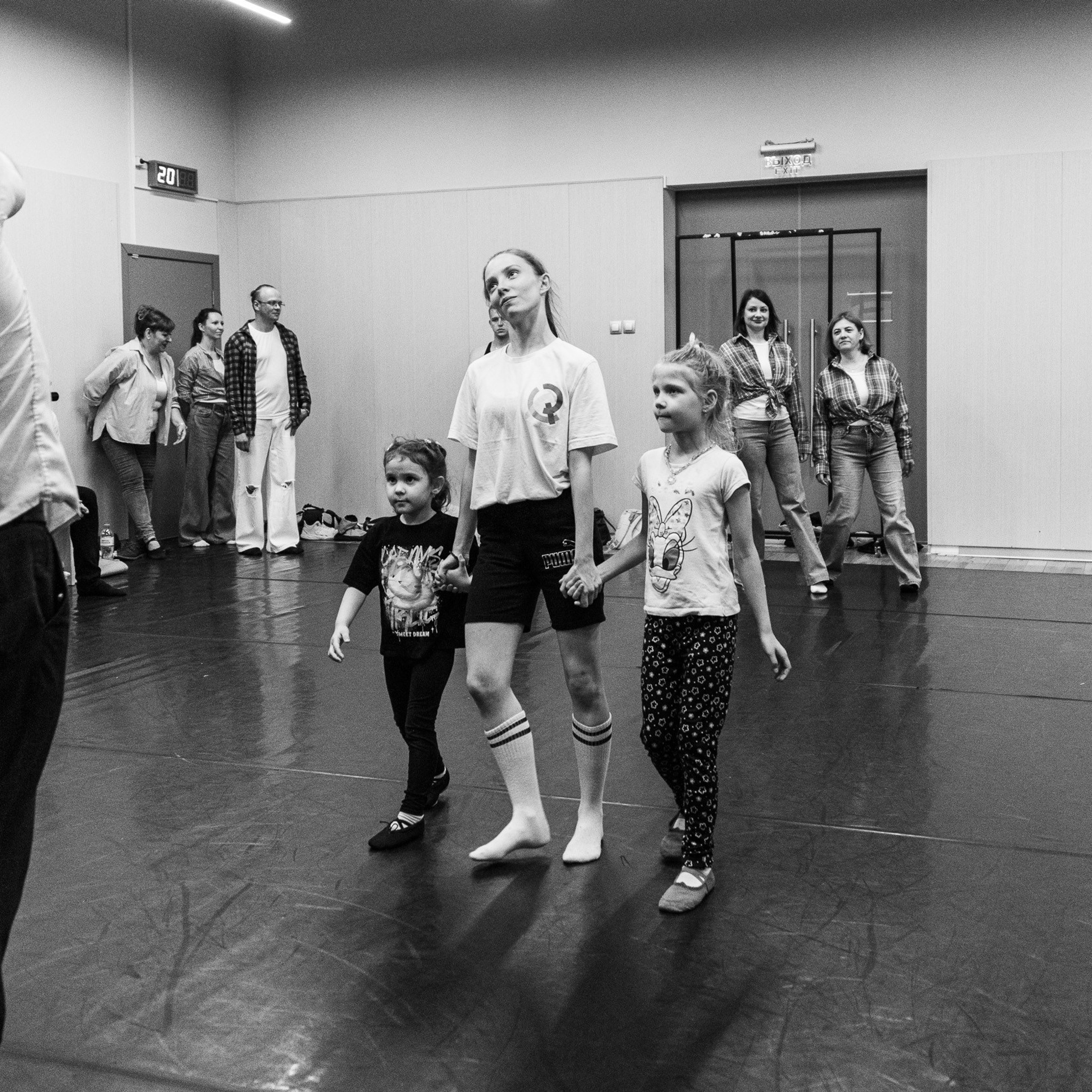 Один день до концерта, МАЙ 2025. Взгляд через объектив