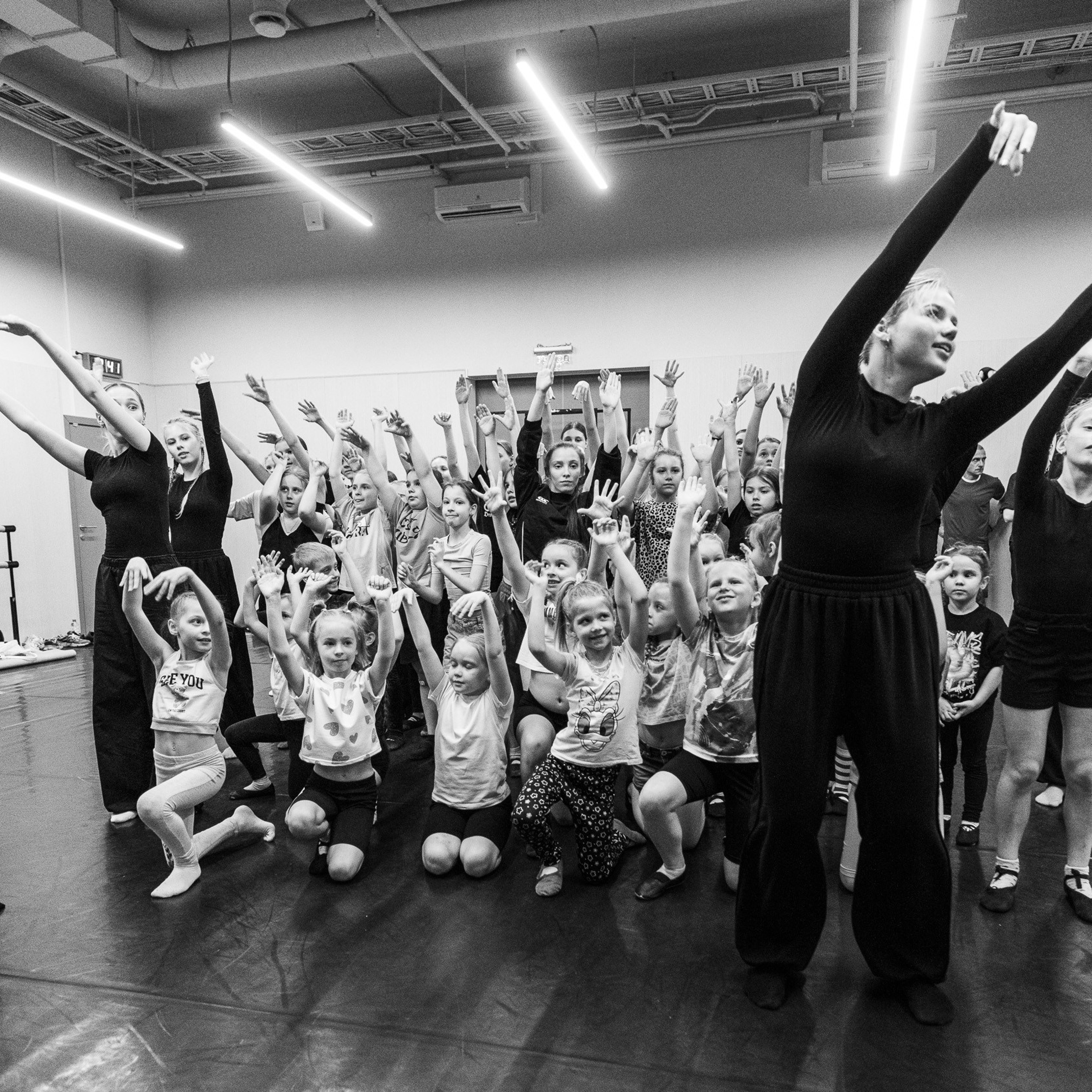 Один день до концерта, МАЙ 2025. Взгляд через объектив