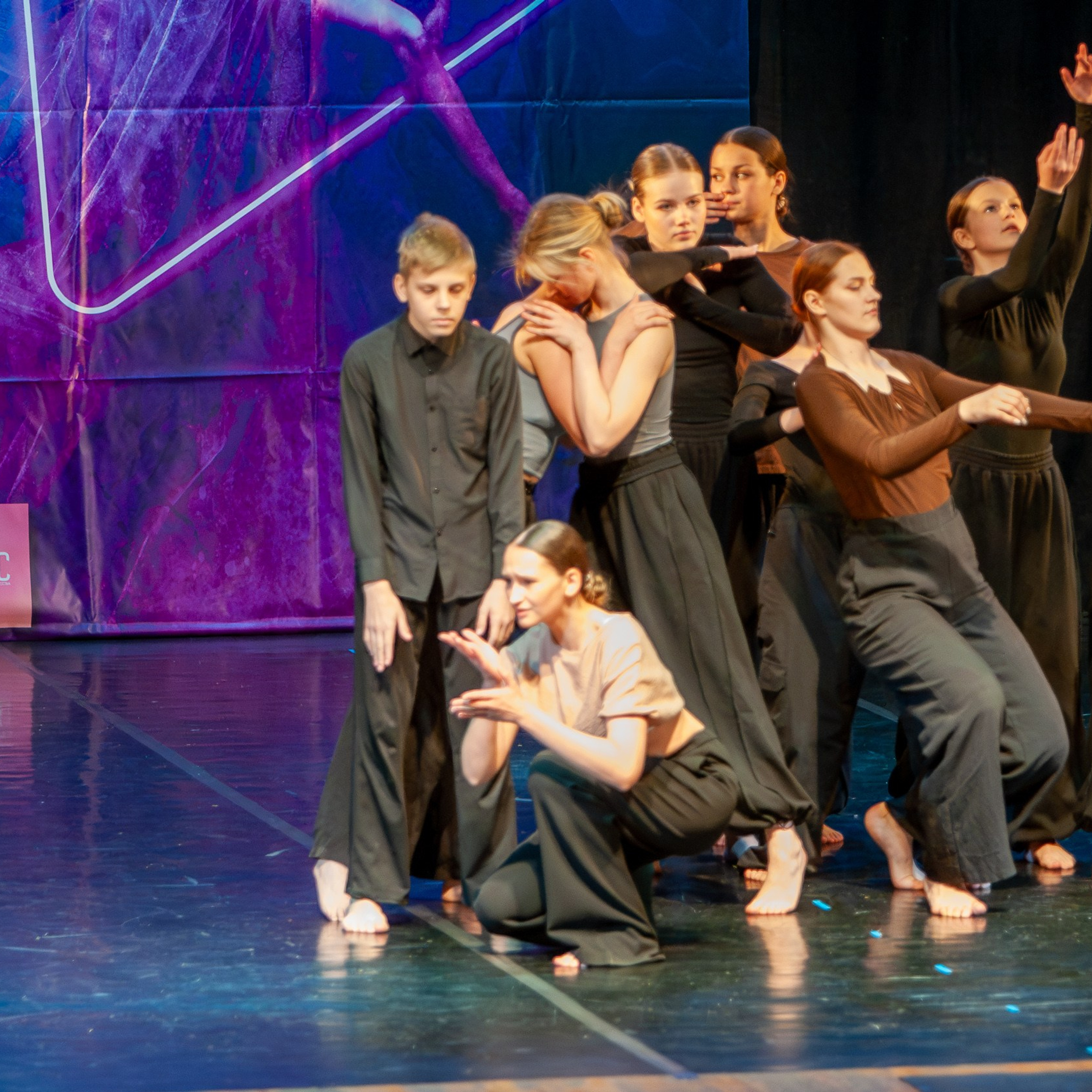 АПРЕЛЬ 2025 (Серпухов). Взгляд через объектив