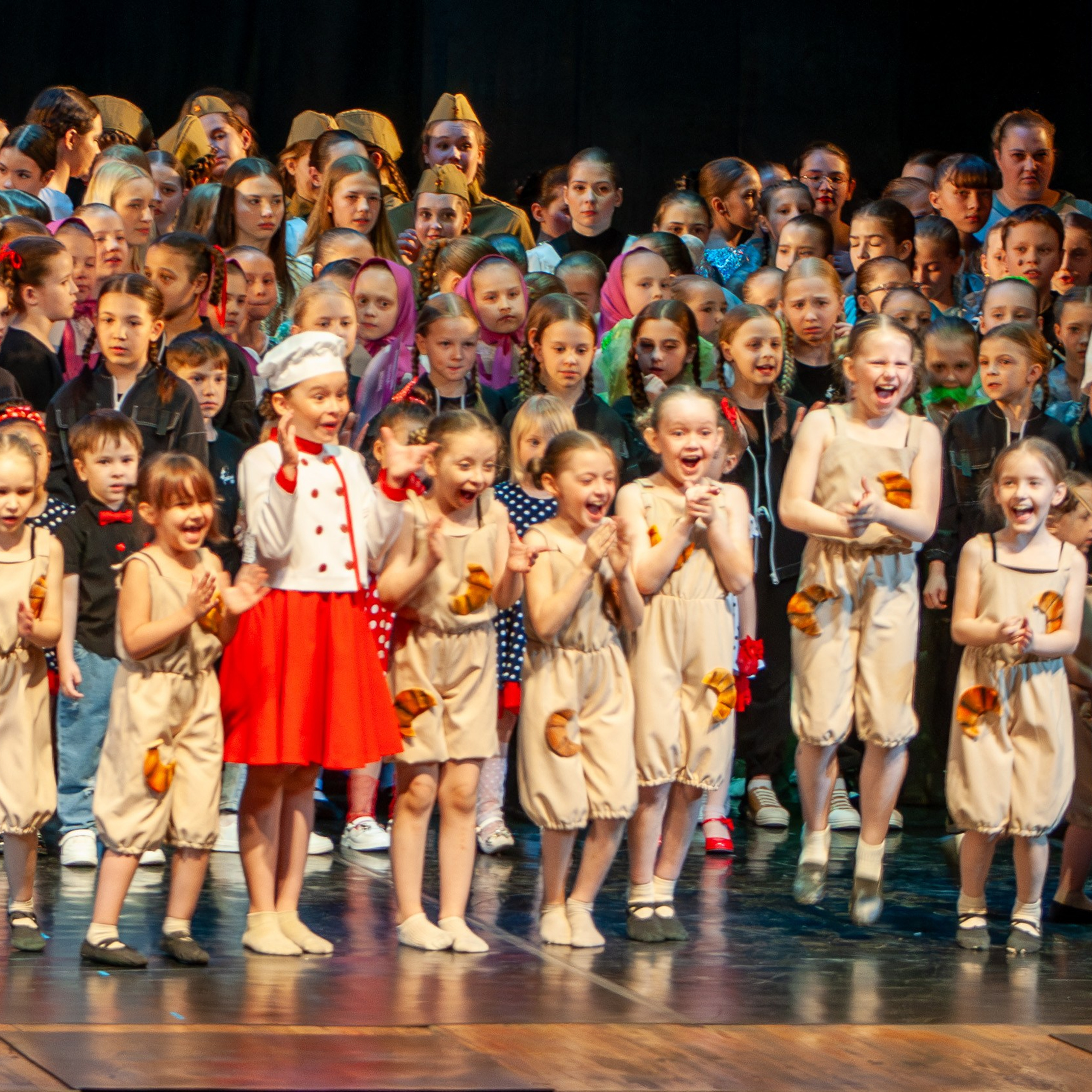 АПРЕЛЬ 2025 (Серпухов). Взгляд через объектив