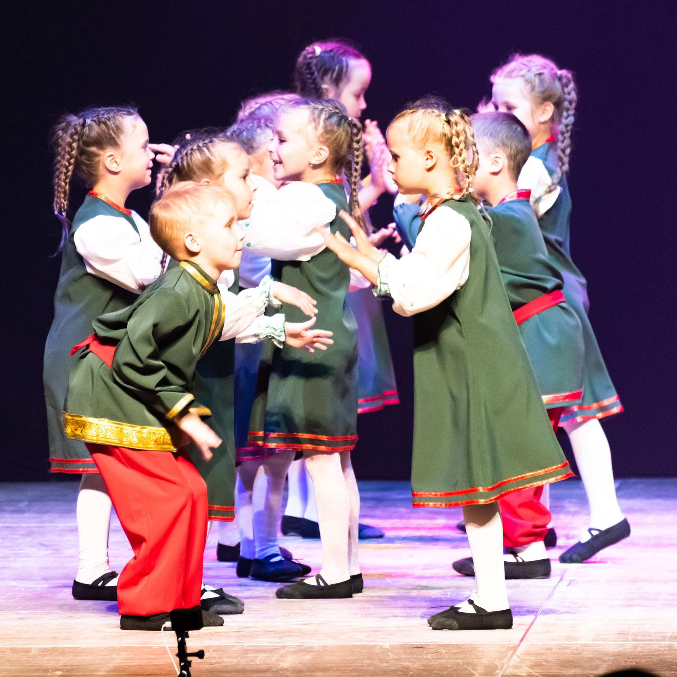 ИЮЛЬ 2019. Взгляд через объектив