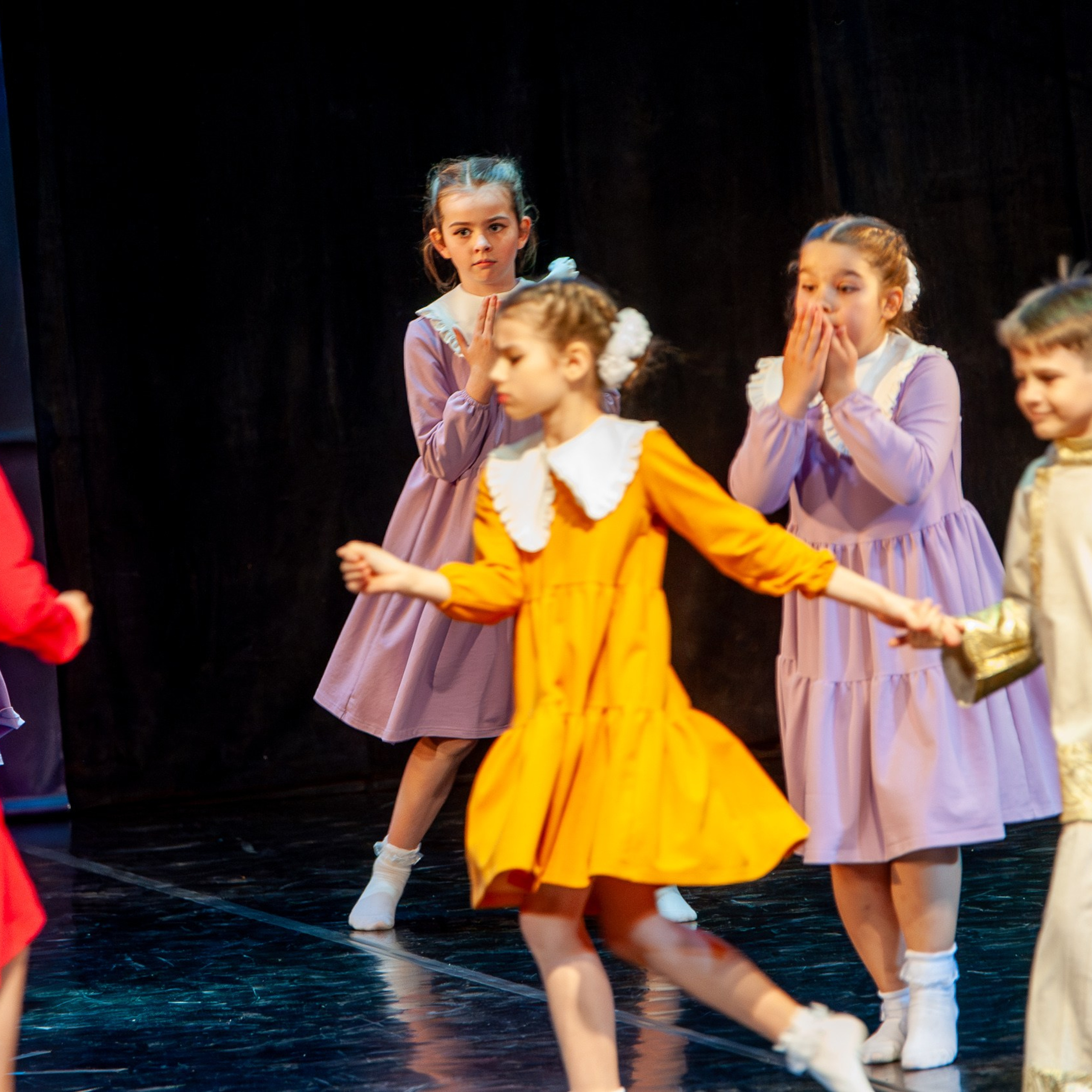 АПРЕЛЬ 2025 (Серпухов). Взгляд через объектив