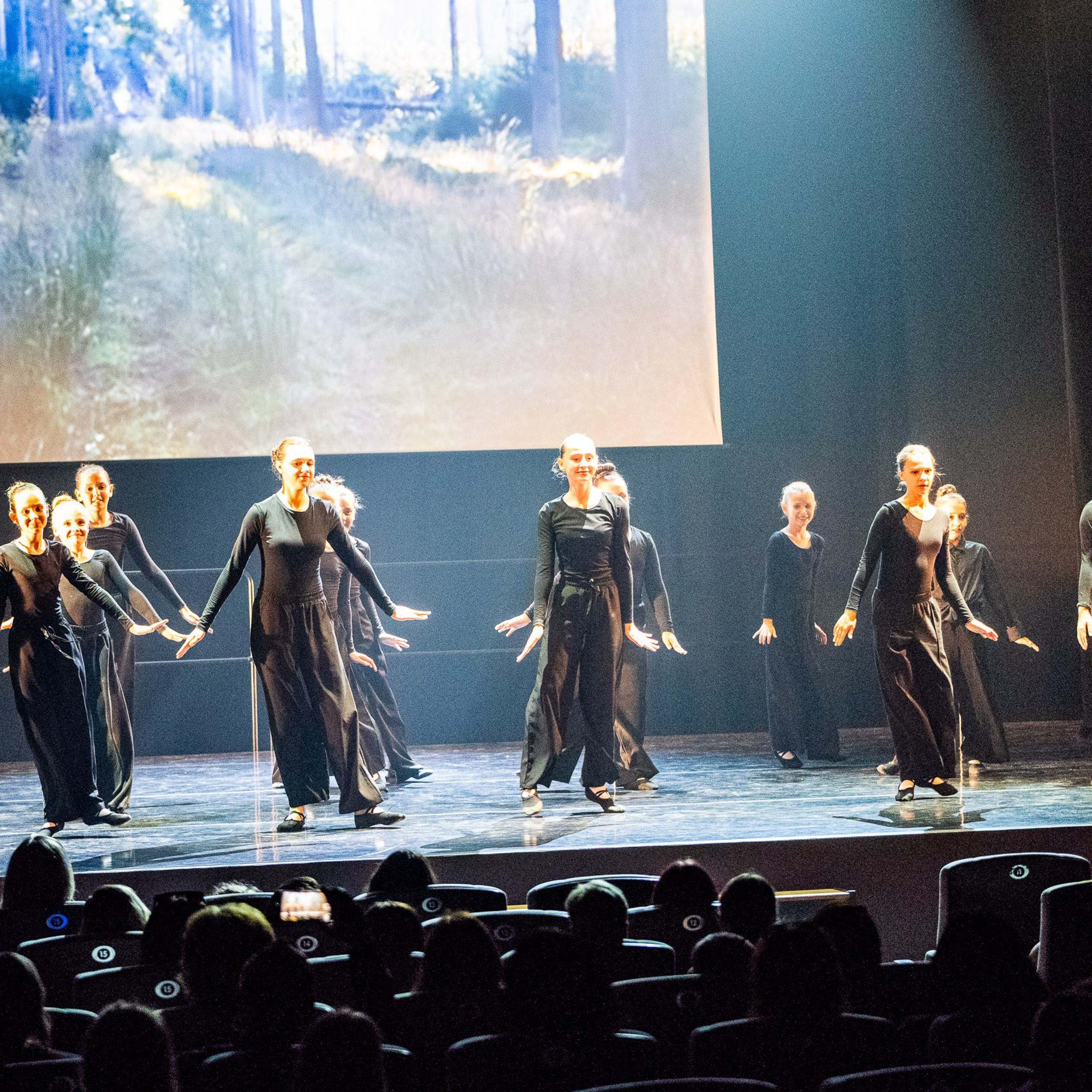 30 мая 2025. Взгляд через объектив