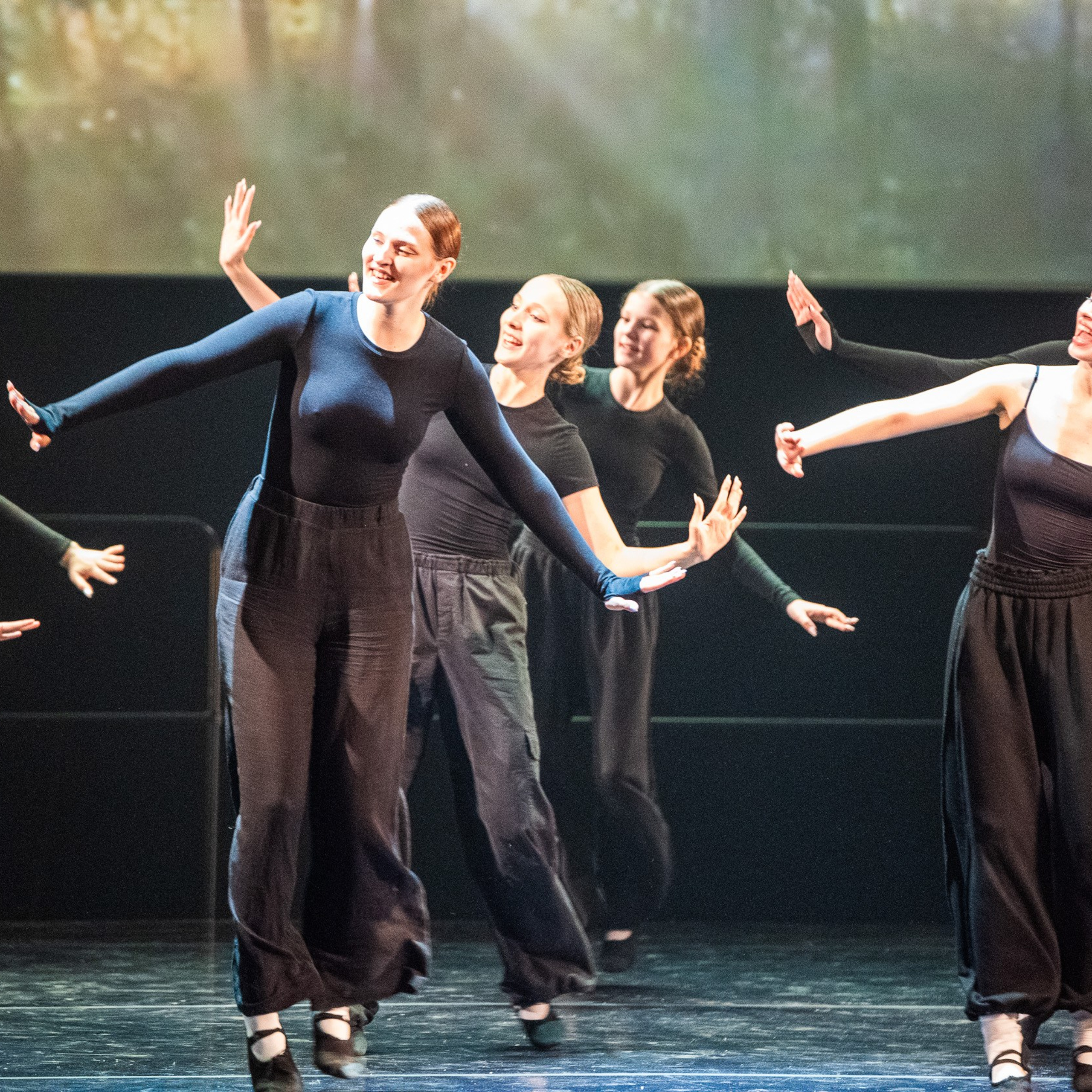 30 мая 2025. Взгляд через объектив