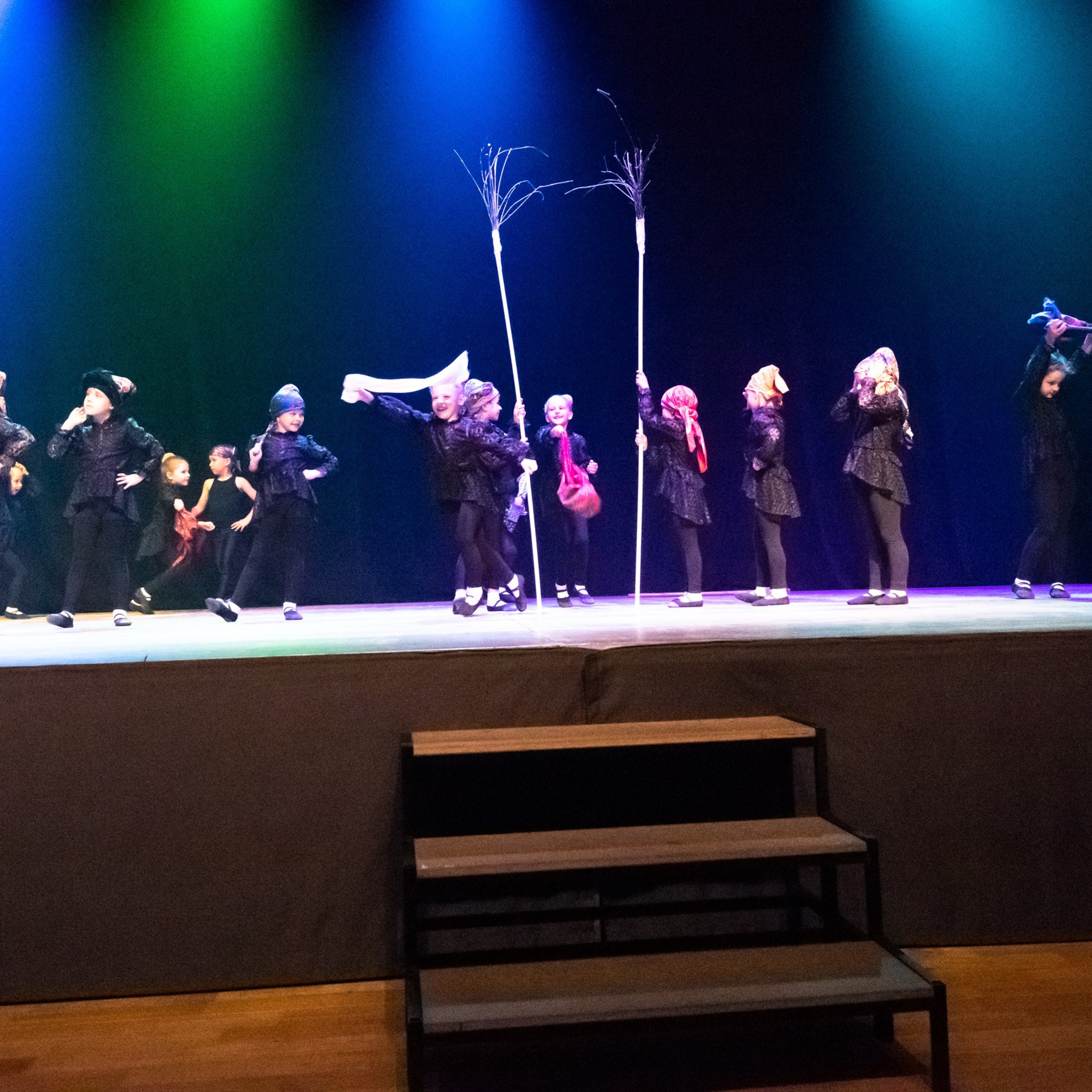 ИЮЛЬ 2019. Взгляд через объектив