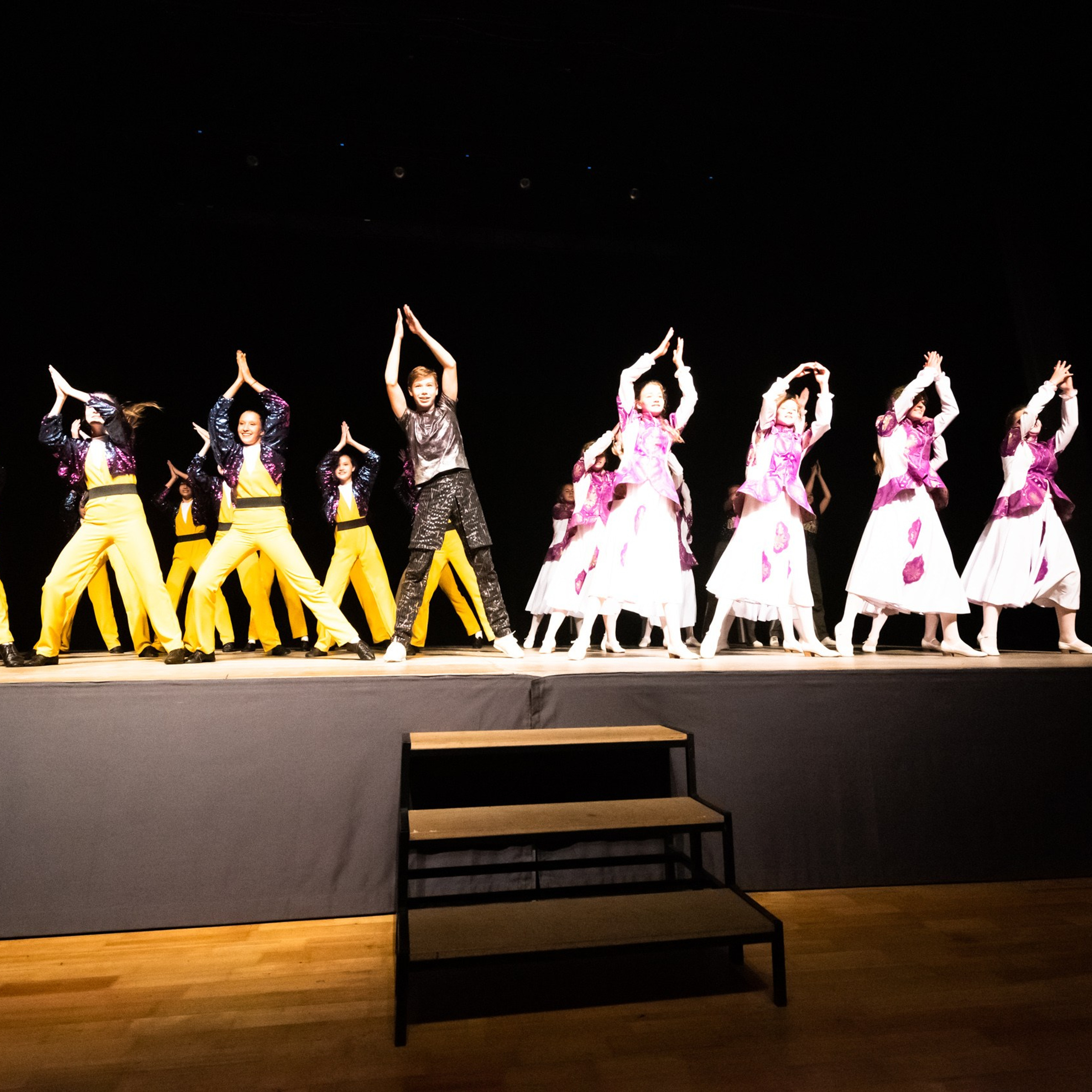 ИЮЛЬ 2019. Взгляд через объектив