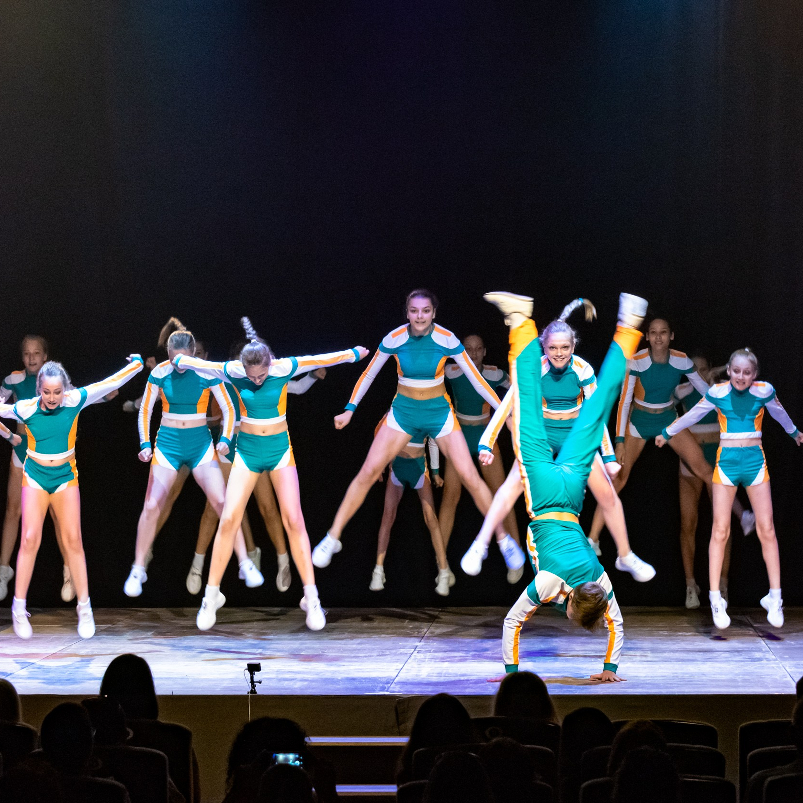 ИЮЛЬ 2019. Взгляд через объектив