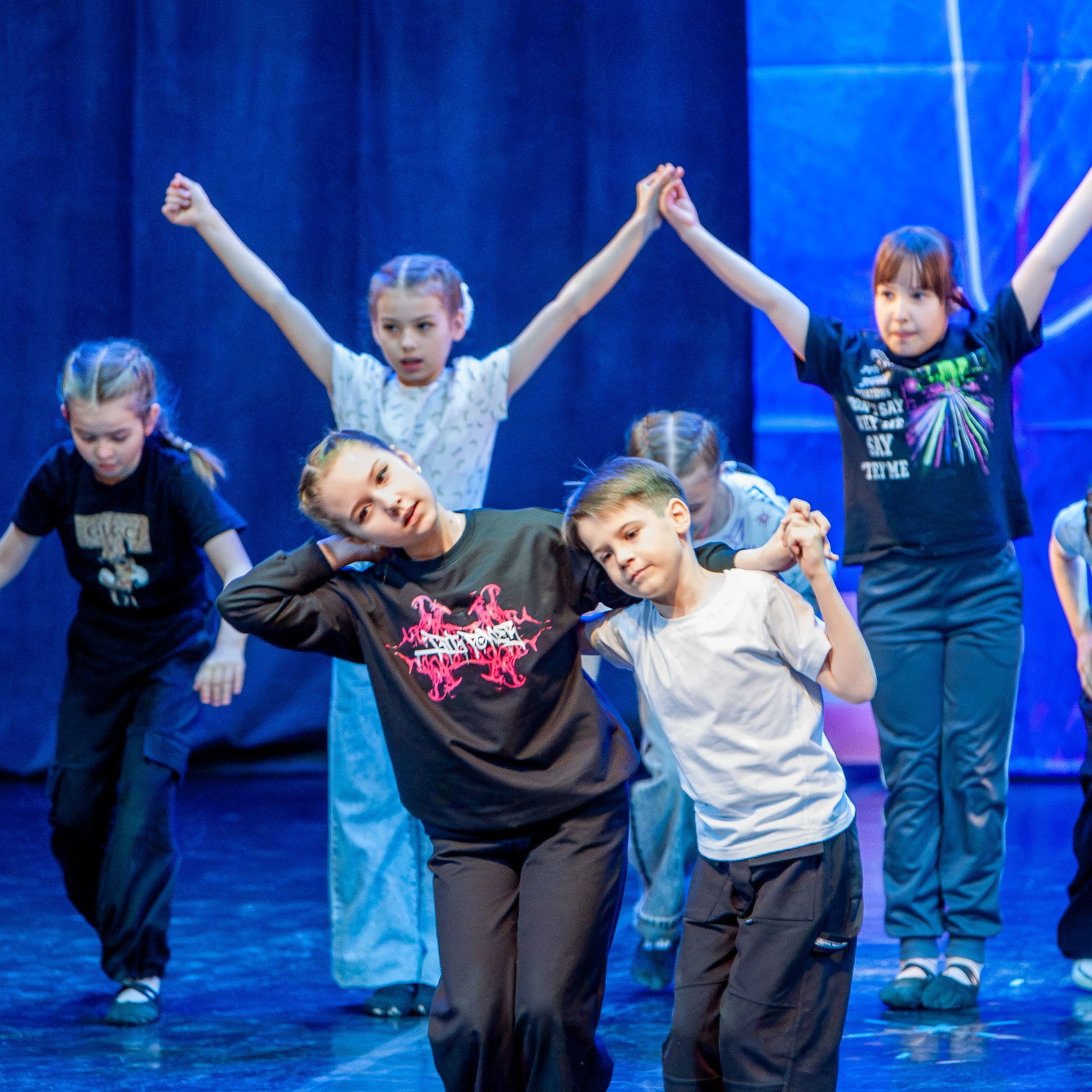 АПРЕЛЬ 2025 (Серпухов). Взгляд через объектив