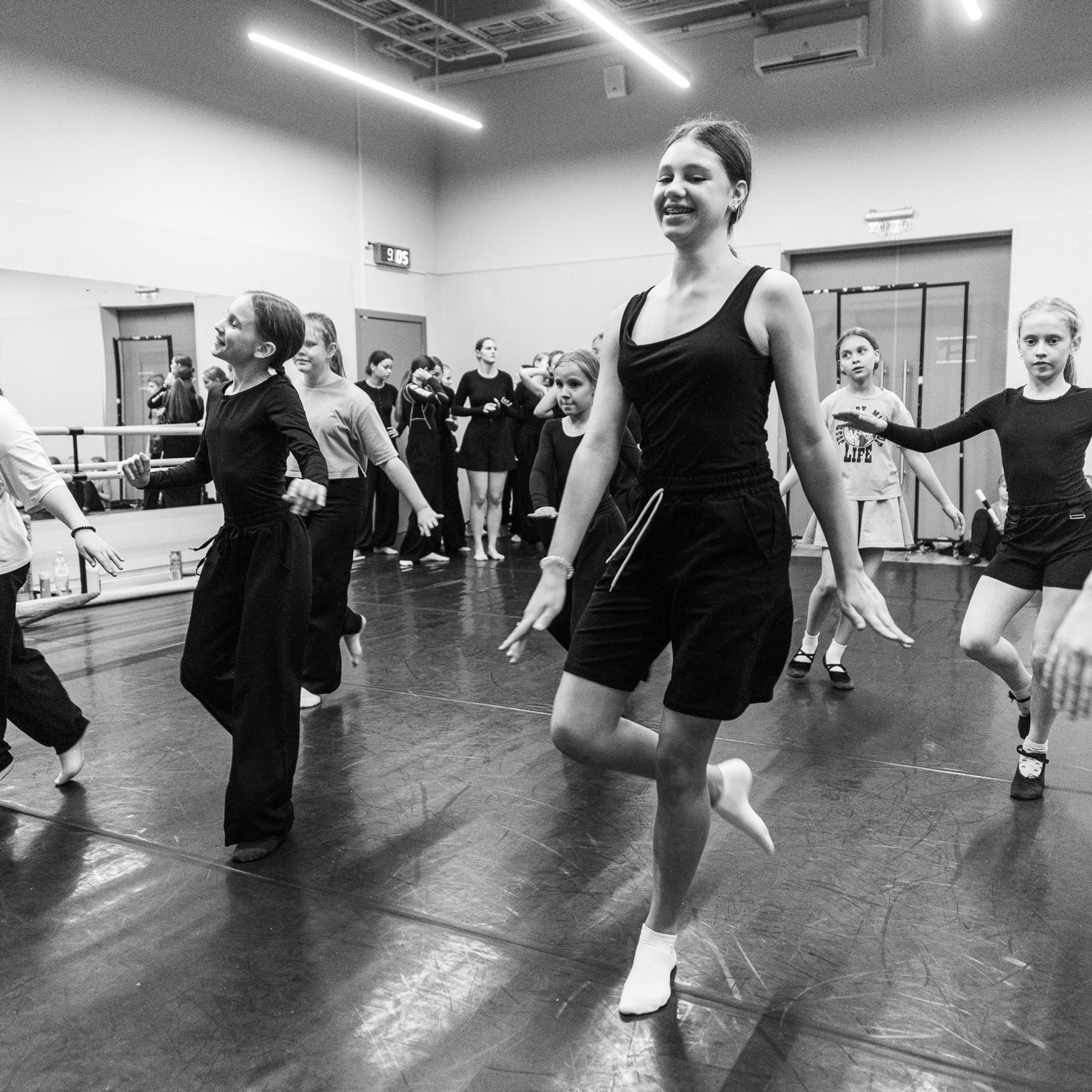 Один день до концерта, МАЙ 2025. Взгляд через объектив