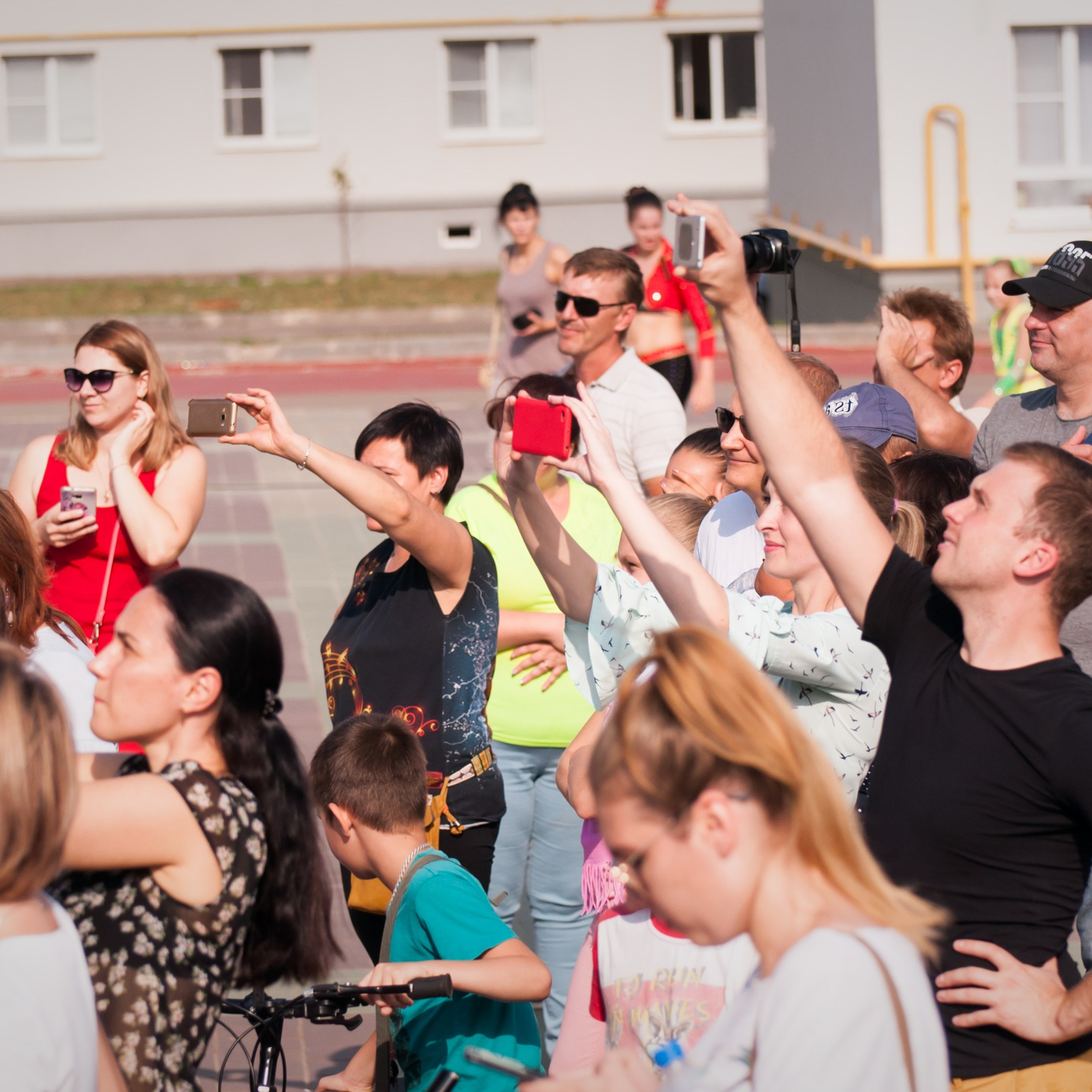 СЕНТЯБРЬ 2018. Взгляд через объектив