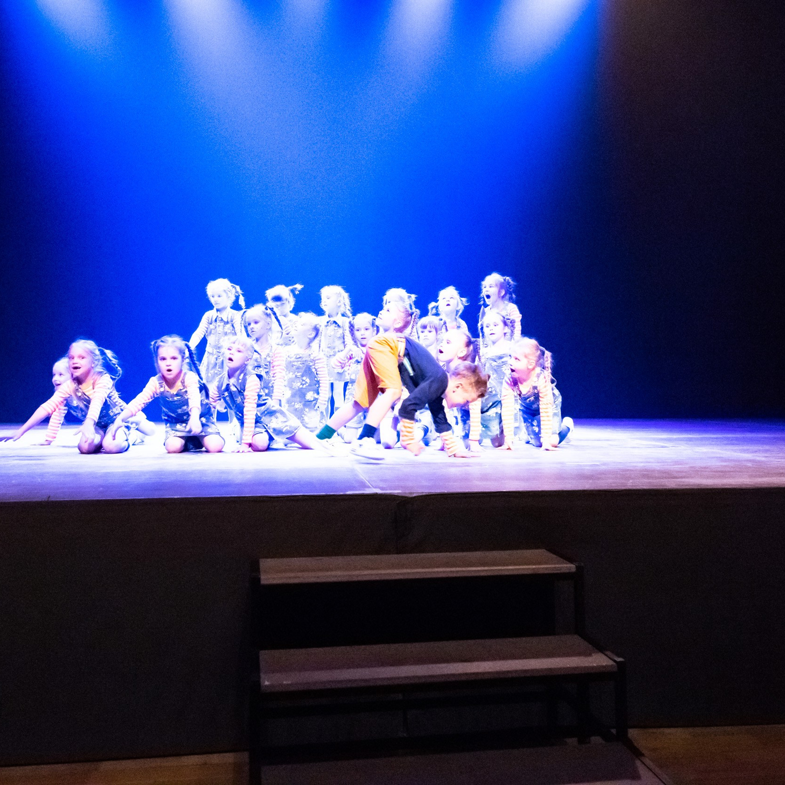 ИЮЛЬ 2019. Взгляд через объектив