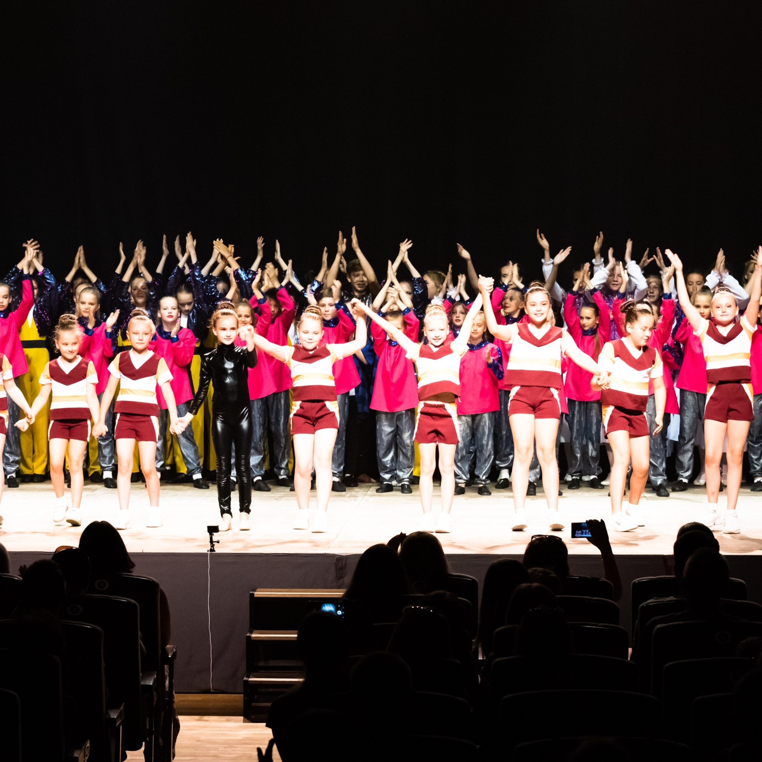 ИЮЛЬ 2019. Взгляд через объектив