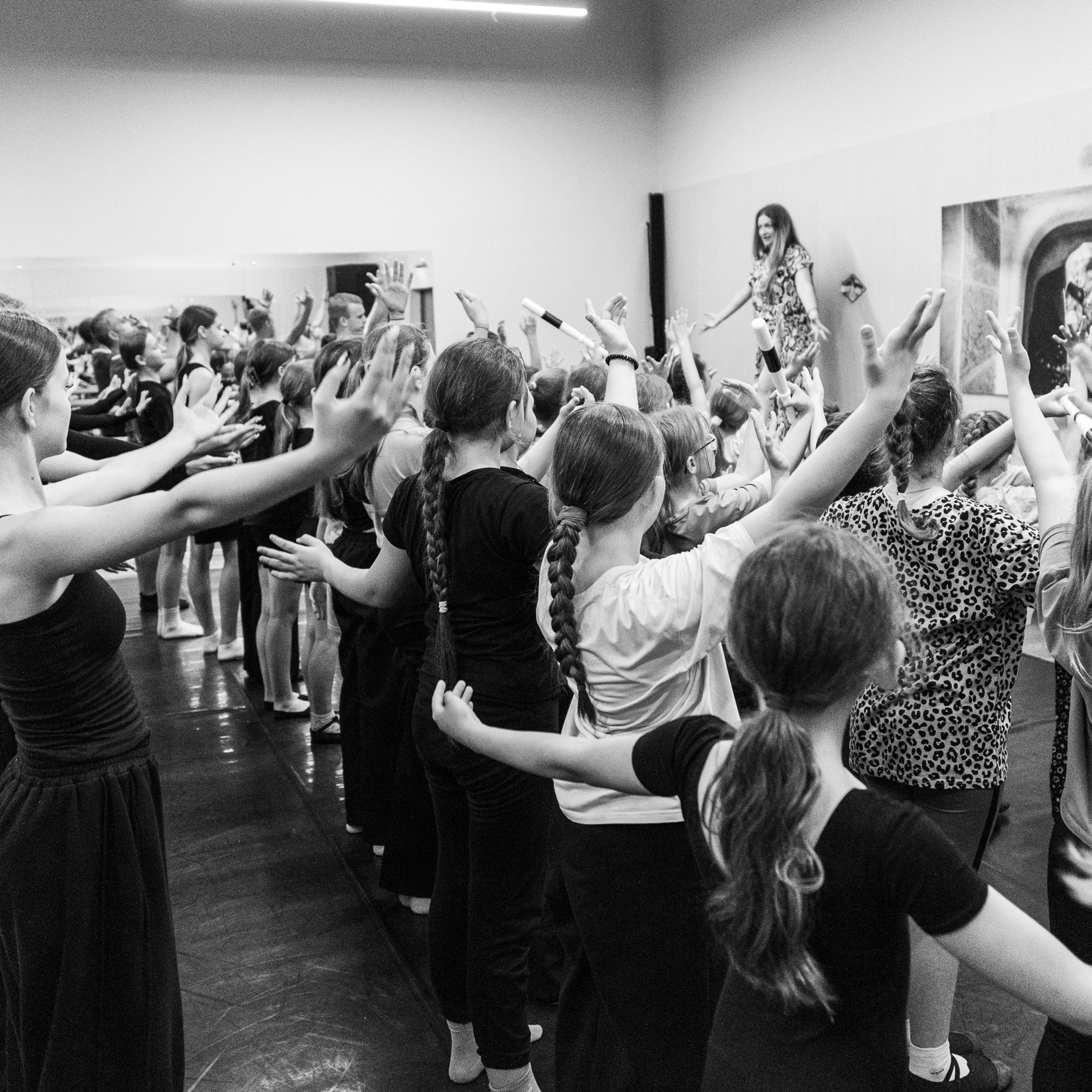 Один день до концерта, МАЙ 2025. Взгляд через объектив