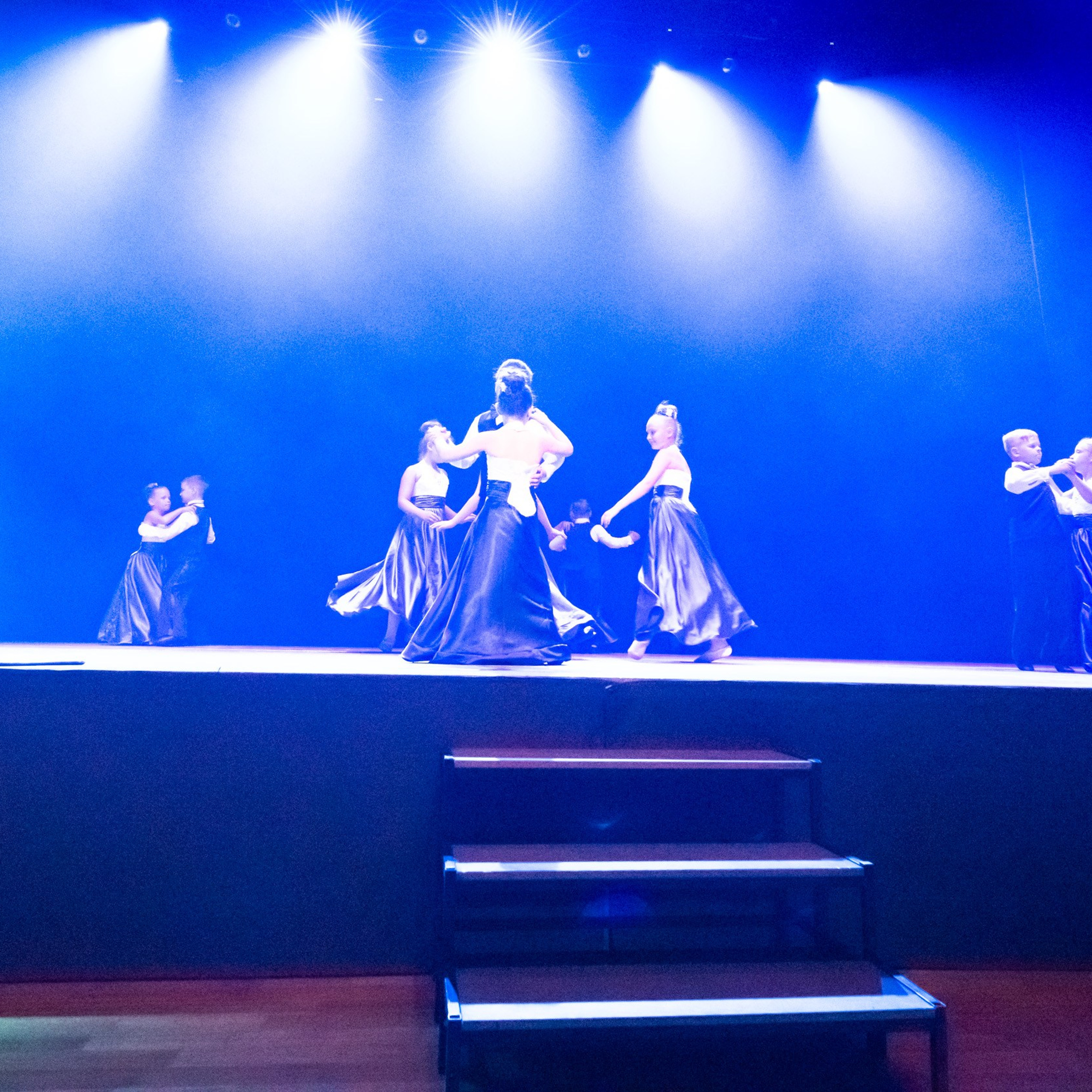 ИЮЛЬ 2019. Взгляд через объектив