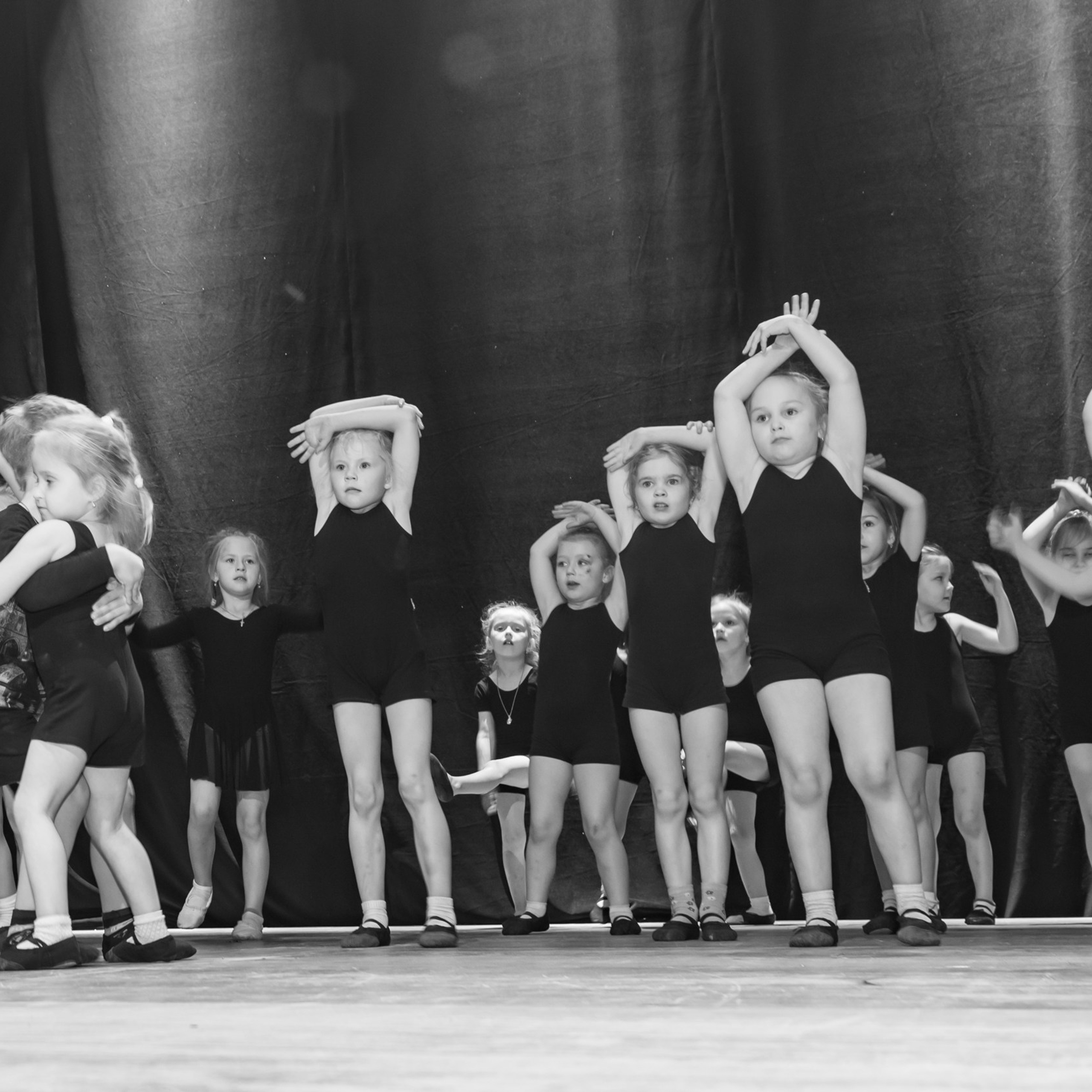 ИЮЛЬ 2019. Взгляд через объектив