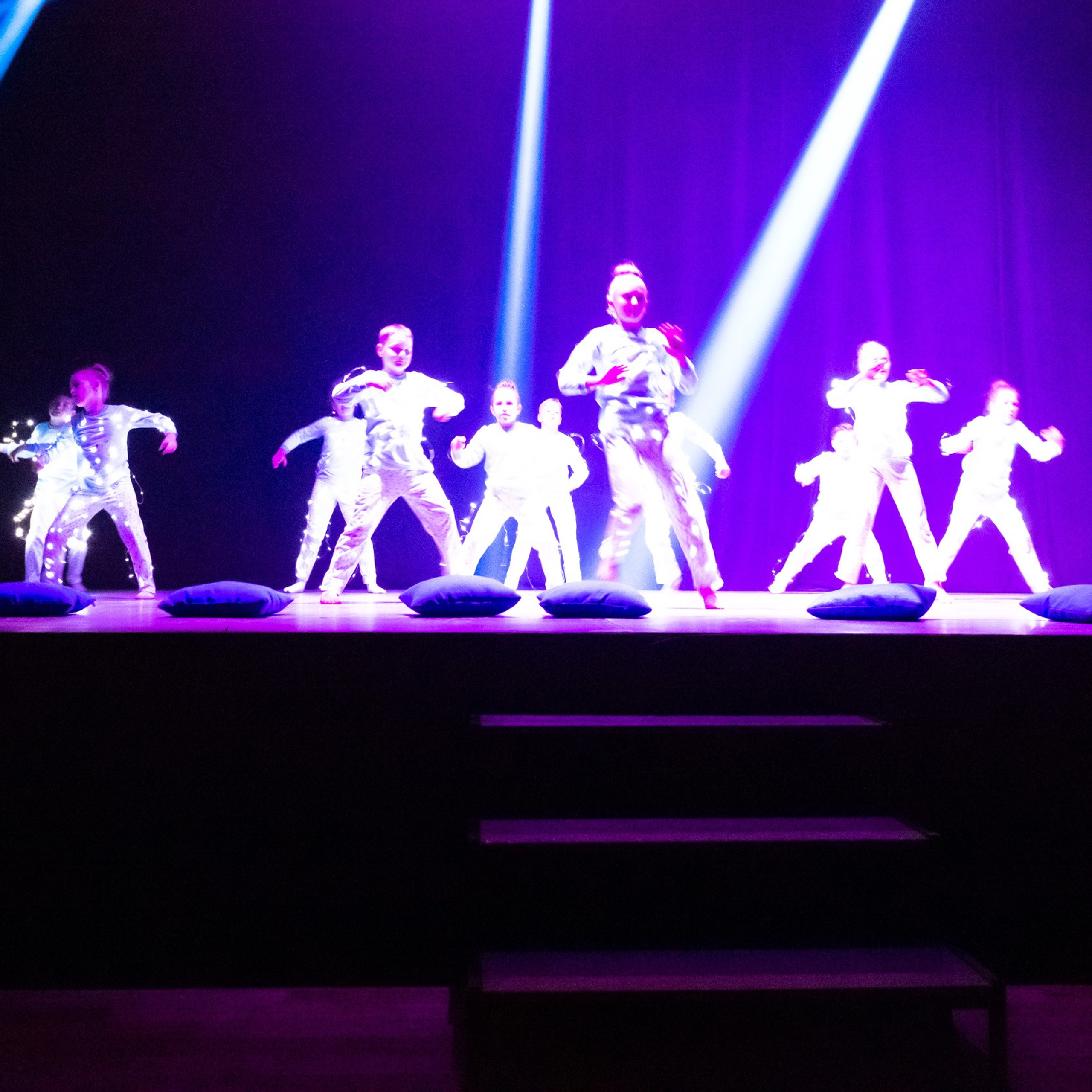 ИЮЛЬ 2019. Взгляд через объектив