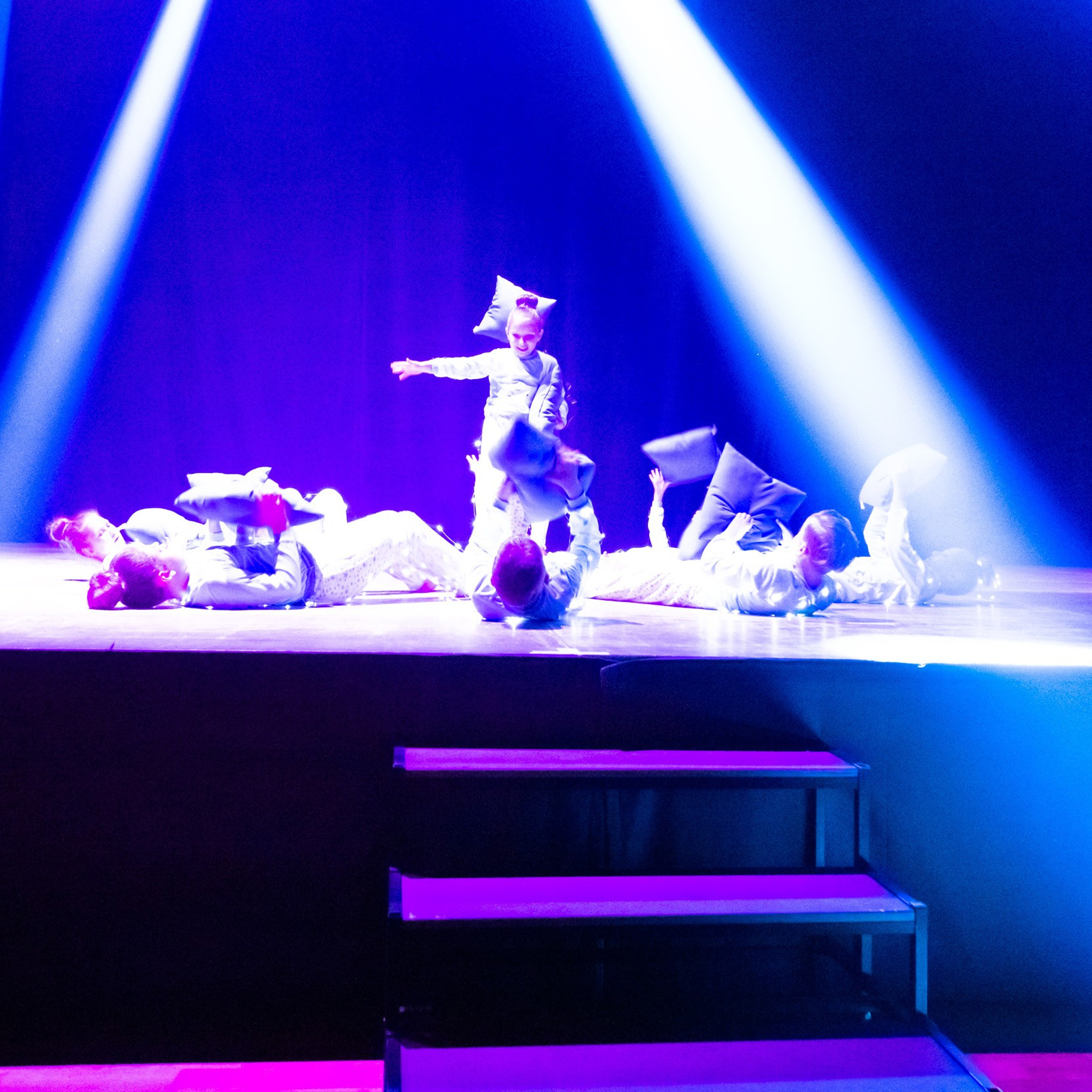 ИЮЛЬ 2019. Взгляд через объектив