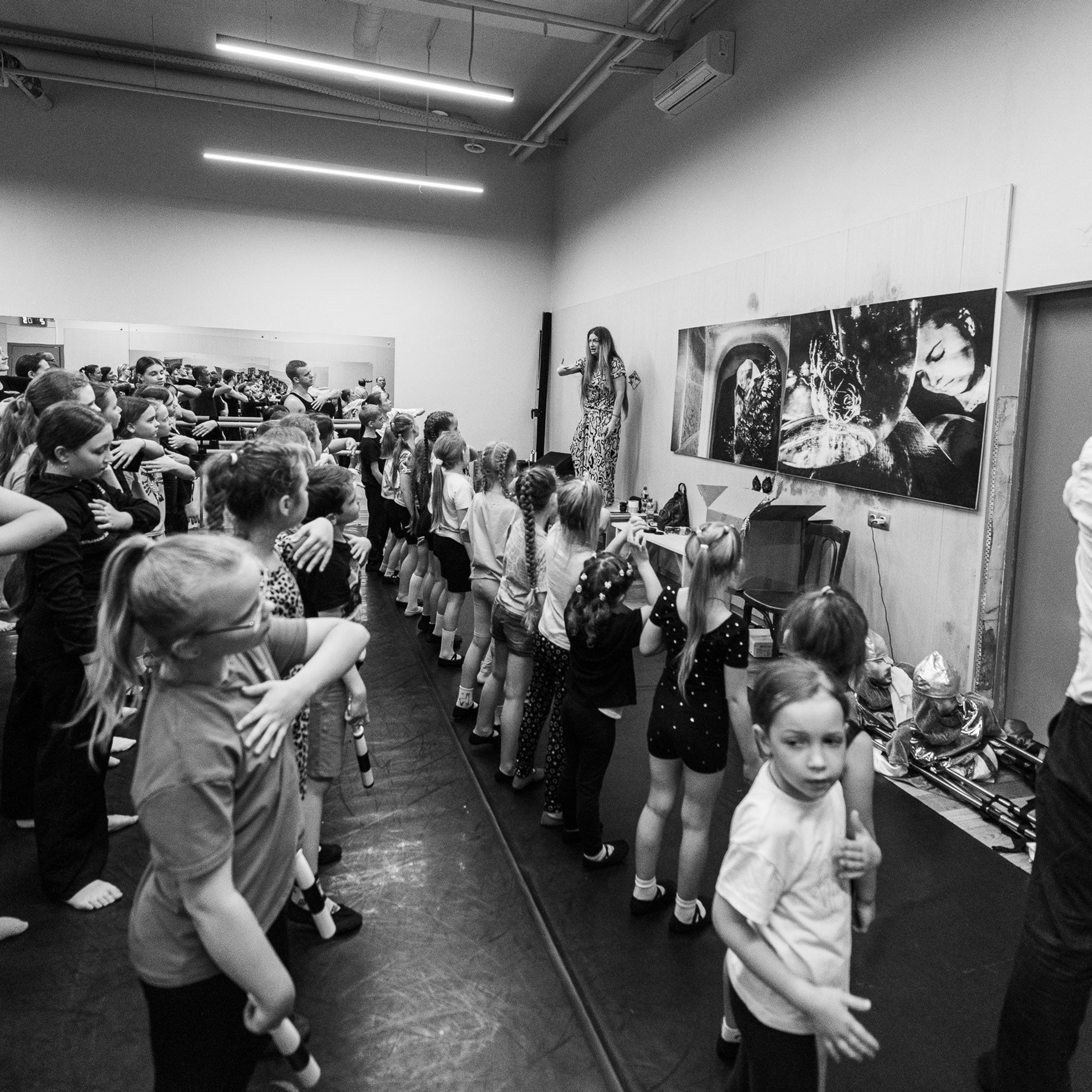 Один день до концерта, МАЙ 2025. Взгляд через объектив