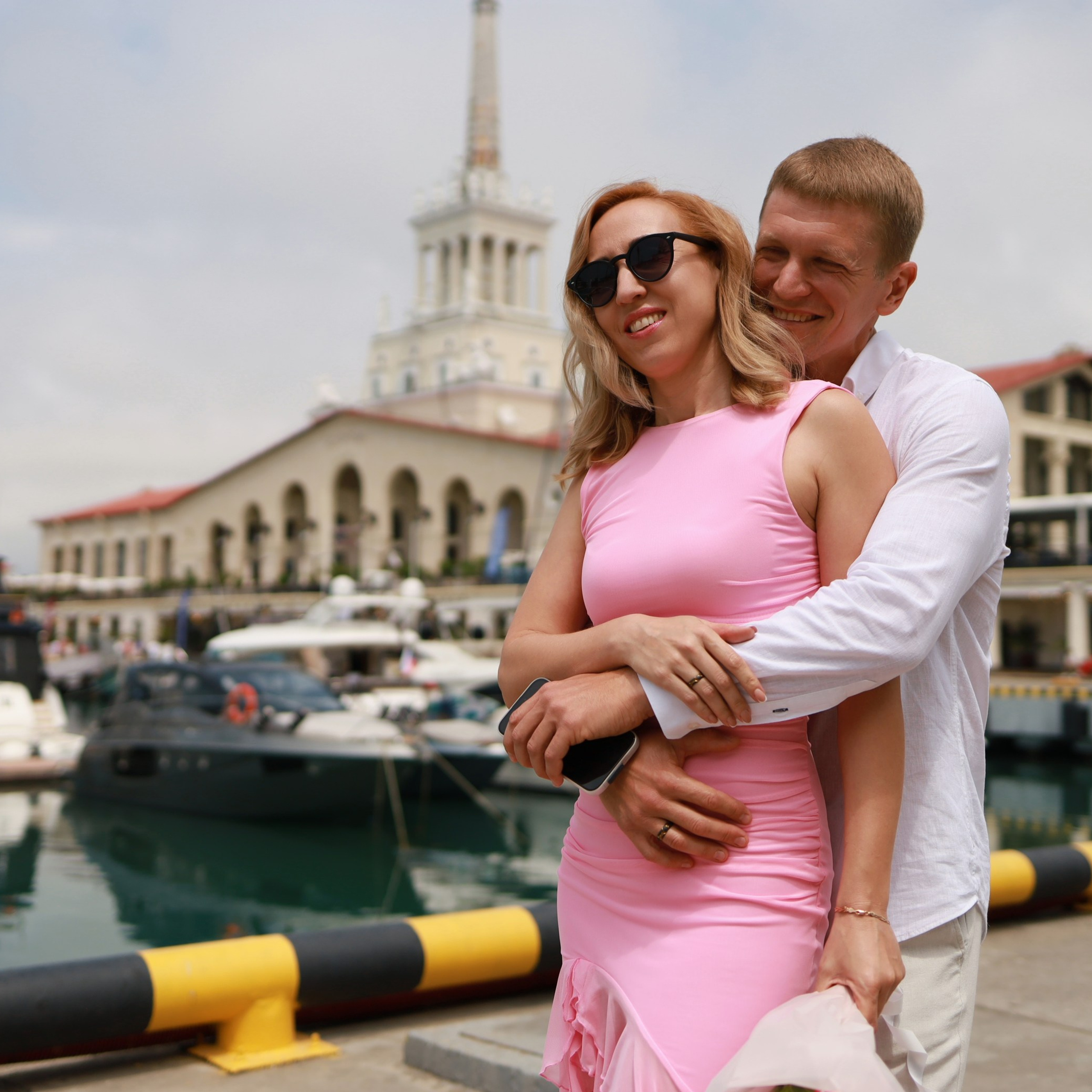 Роман и Надежда