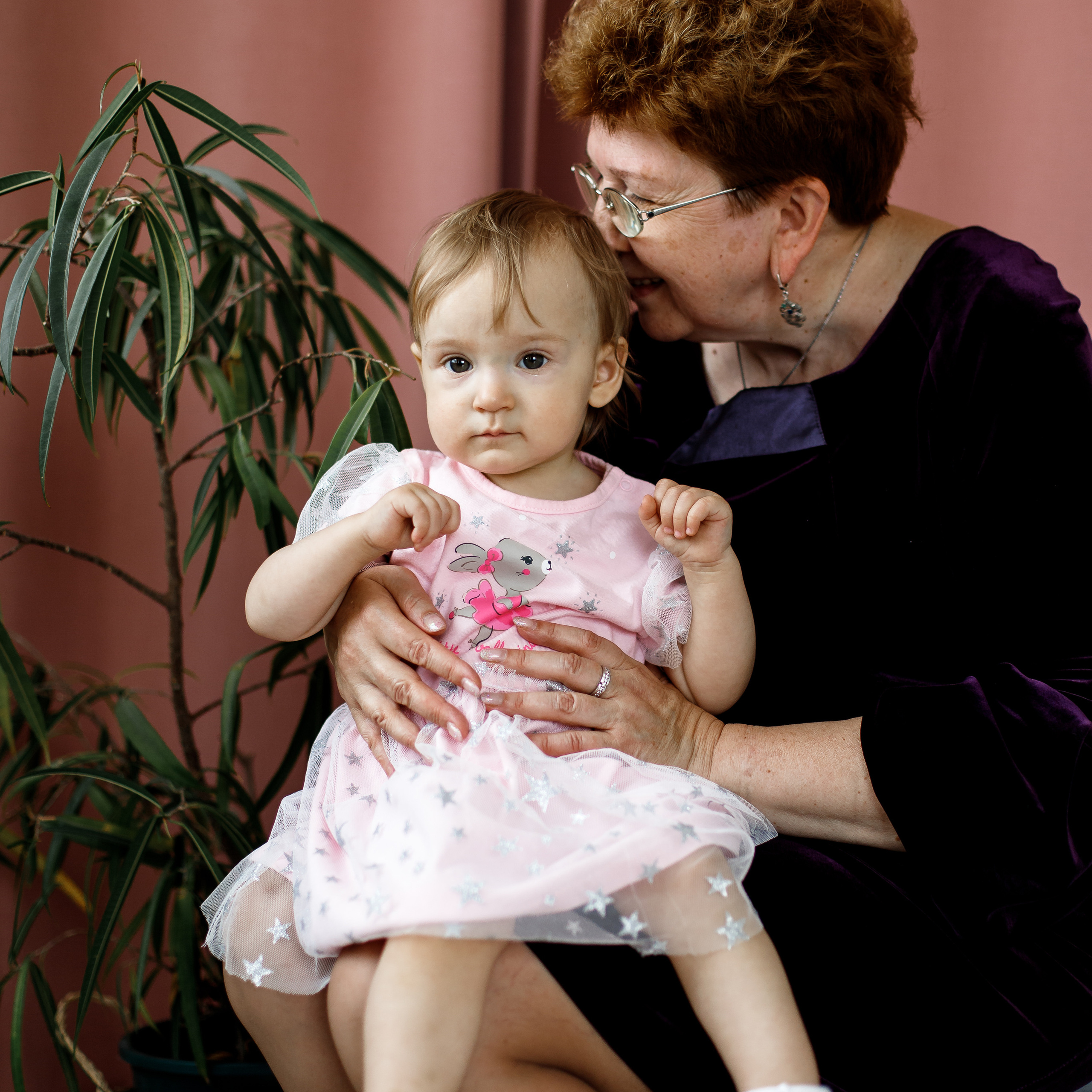 Для бабушки с внучкой