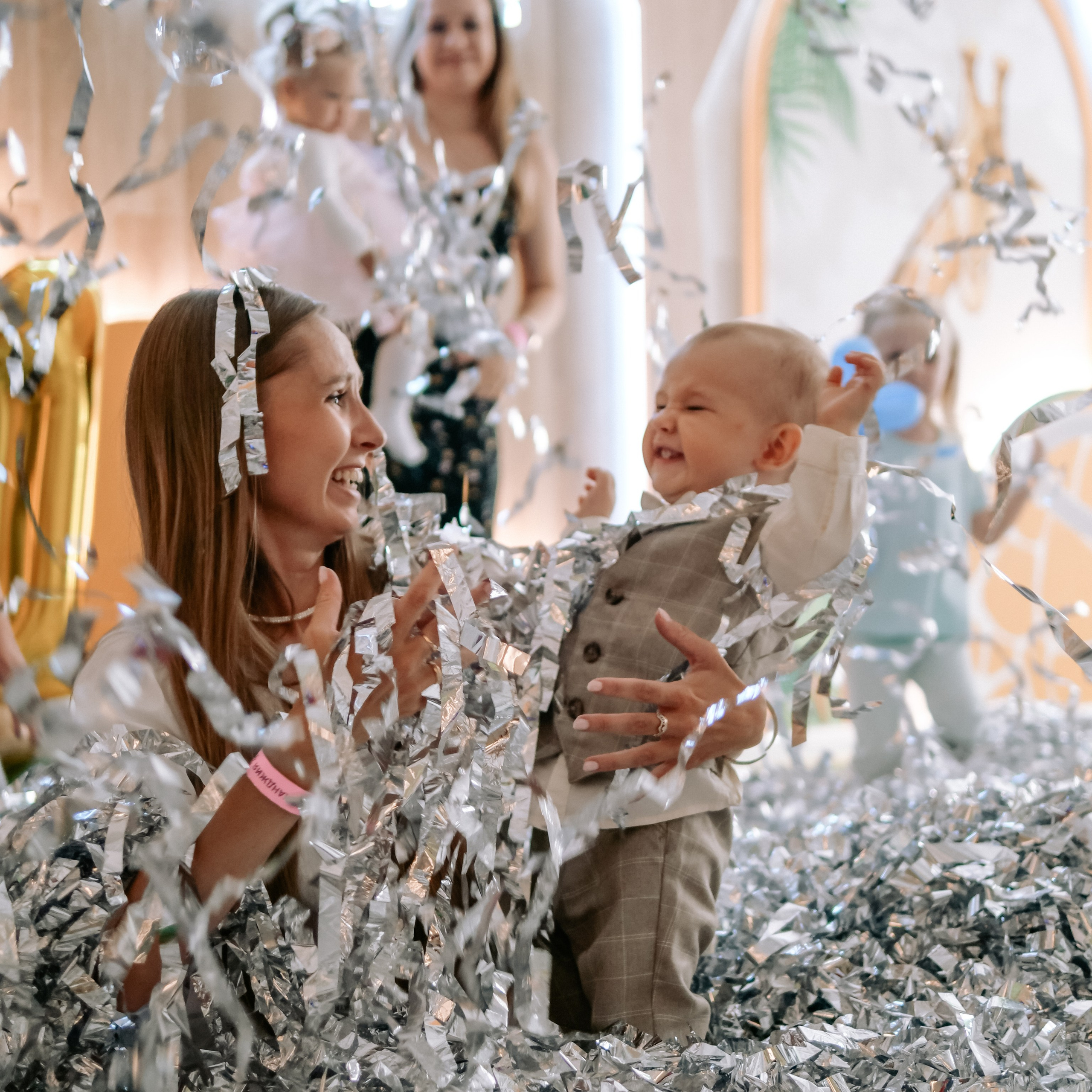 Максим 1 годик. Джуманджия