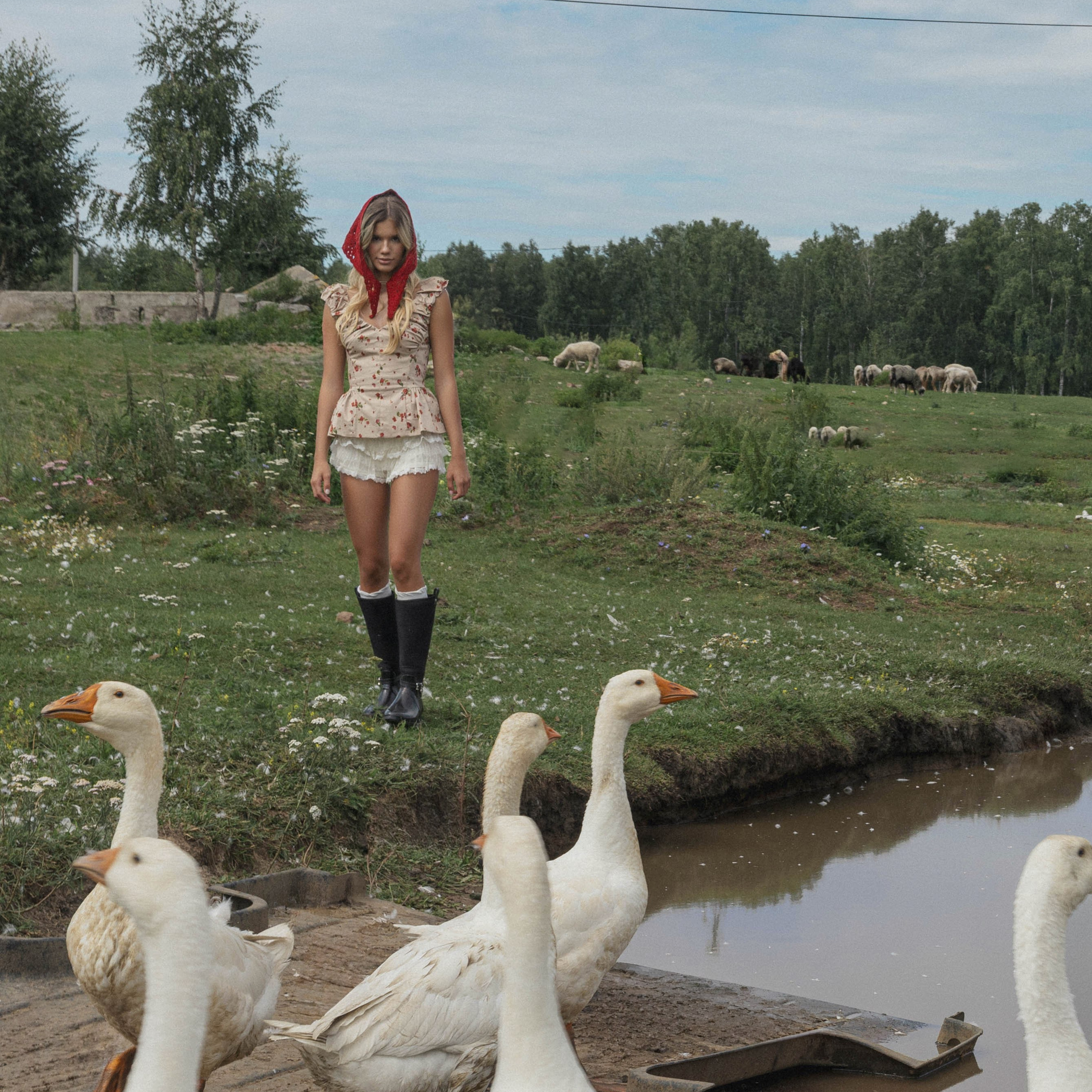 Village. Виктория Зиновьева | Фешн фотограф в Челябинске