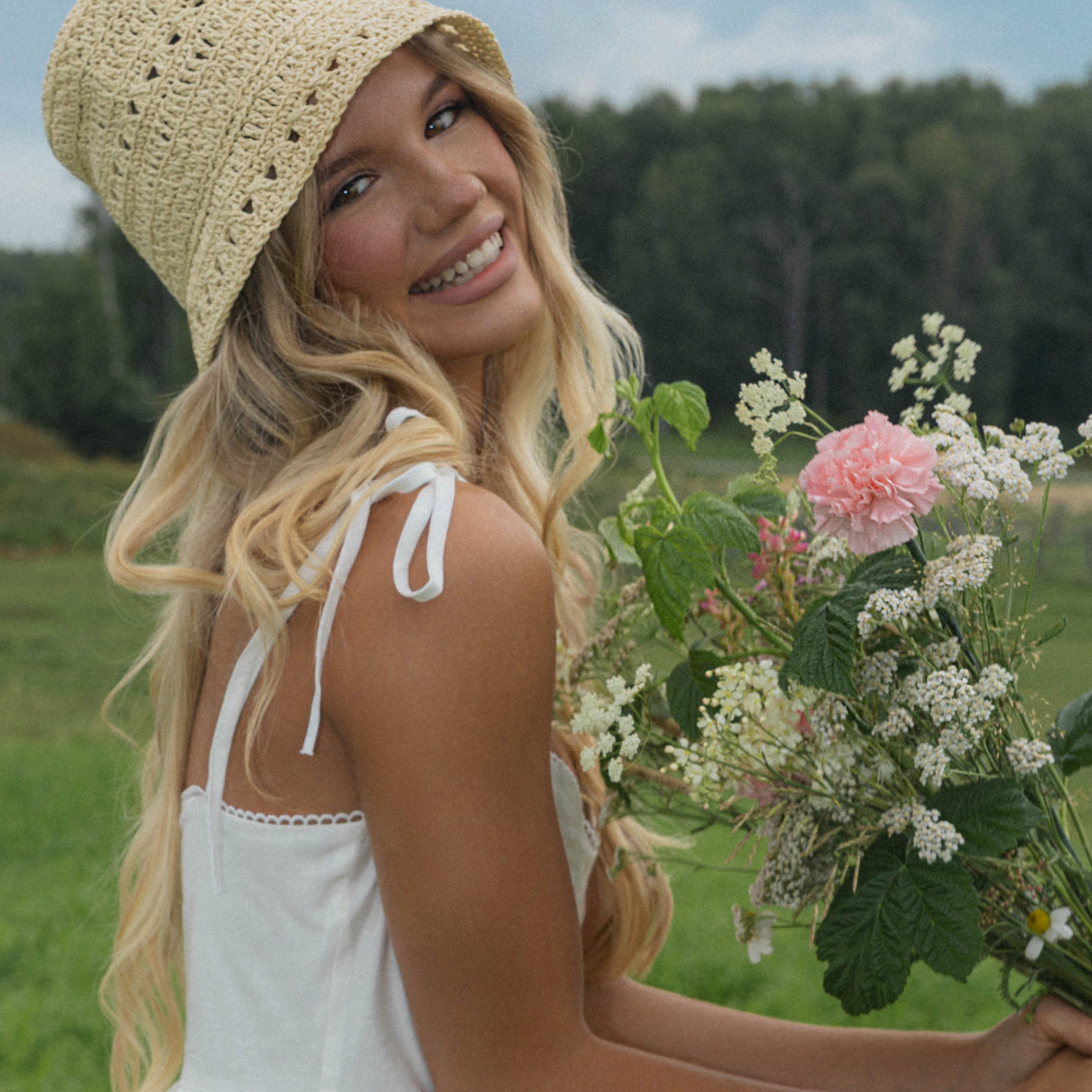 Village. Виктория Зиновьева | Фешн фотограф в Челябинске