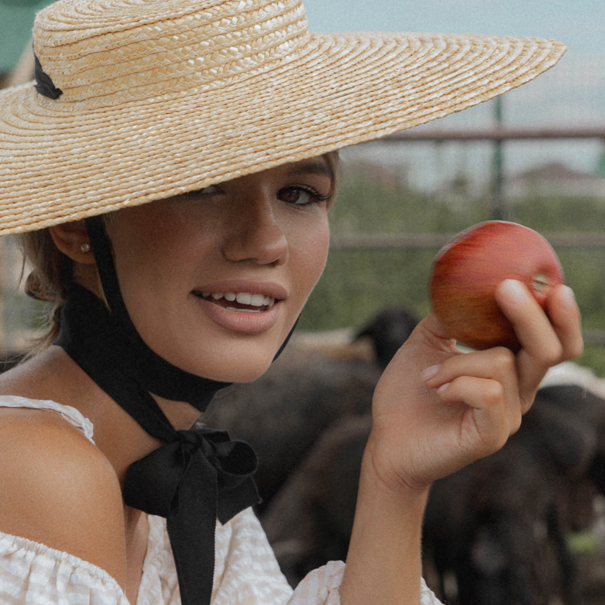 Village. Виктория Зиновьева | Фешн фотограф в Челябинске